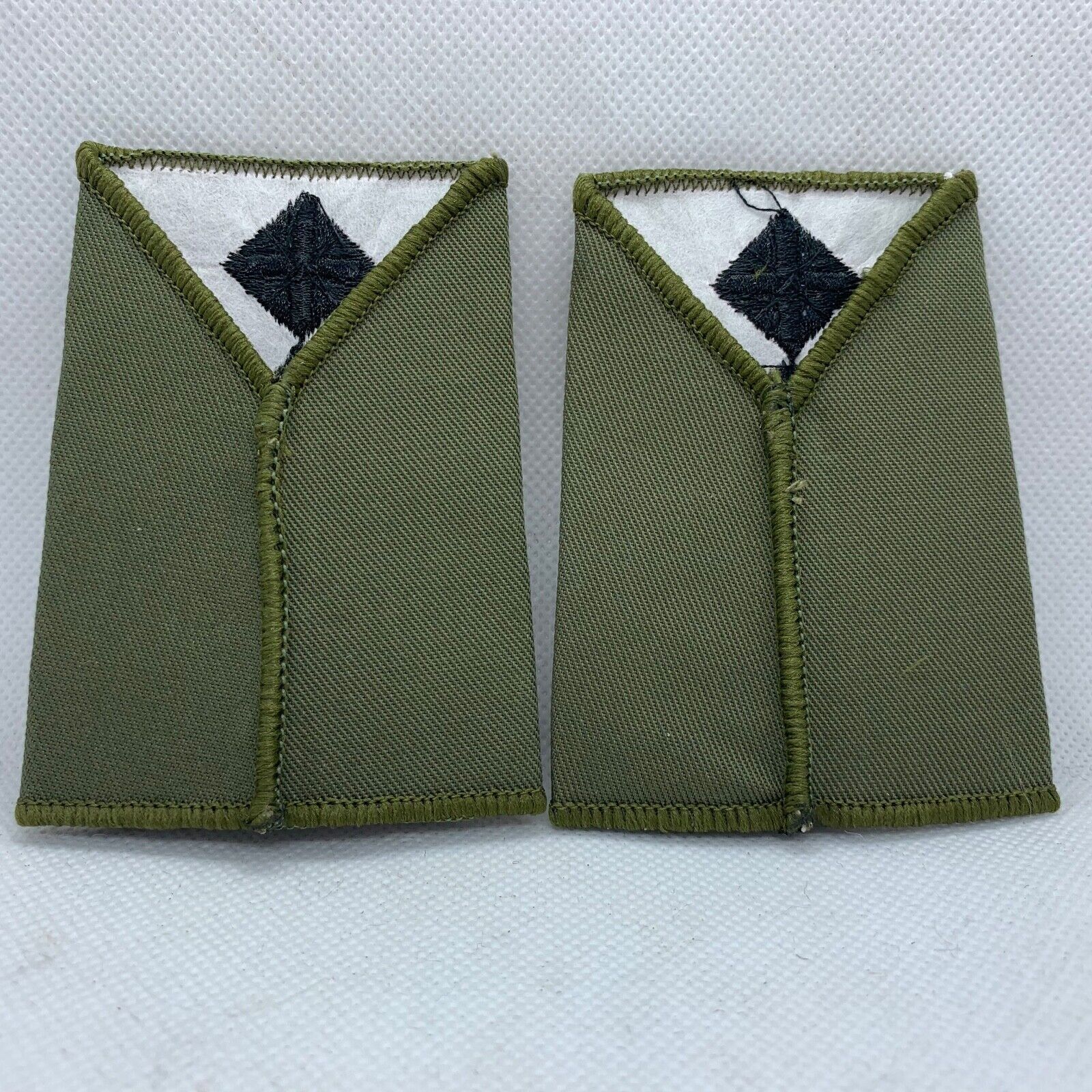 RA Royal Artillery Rank Slides / Epaulette Pair Genuine British Army - NEW - The Militaria Shop