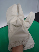 Original WW2 British Army Gunners Winter White Gloves - The Militaria Shop