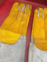 Load image into Gallery viewer, British Army Pair of Welding Gloves. WD Marked in Used Condition - The Militaria Shop
