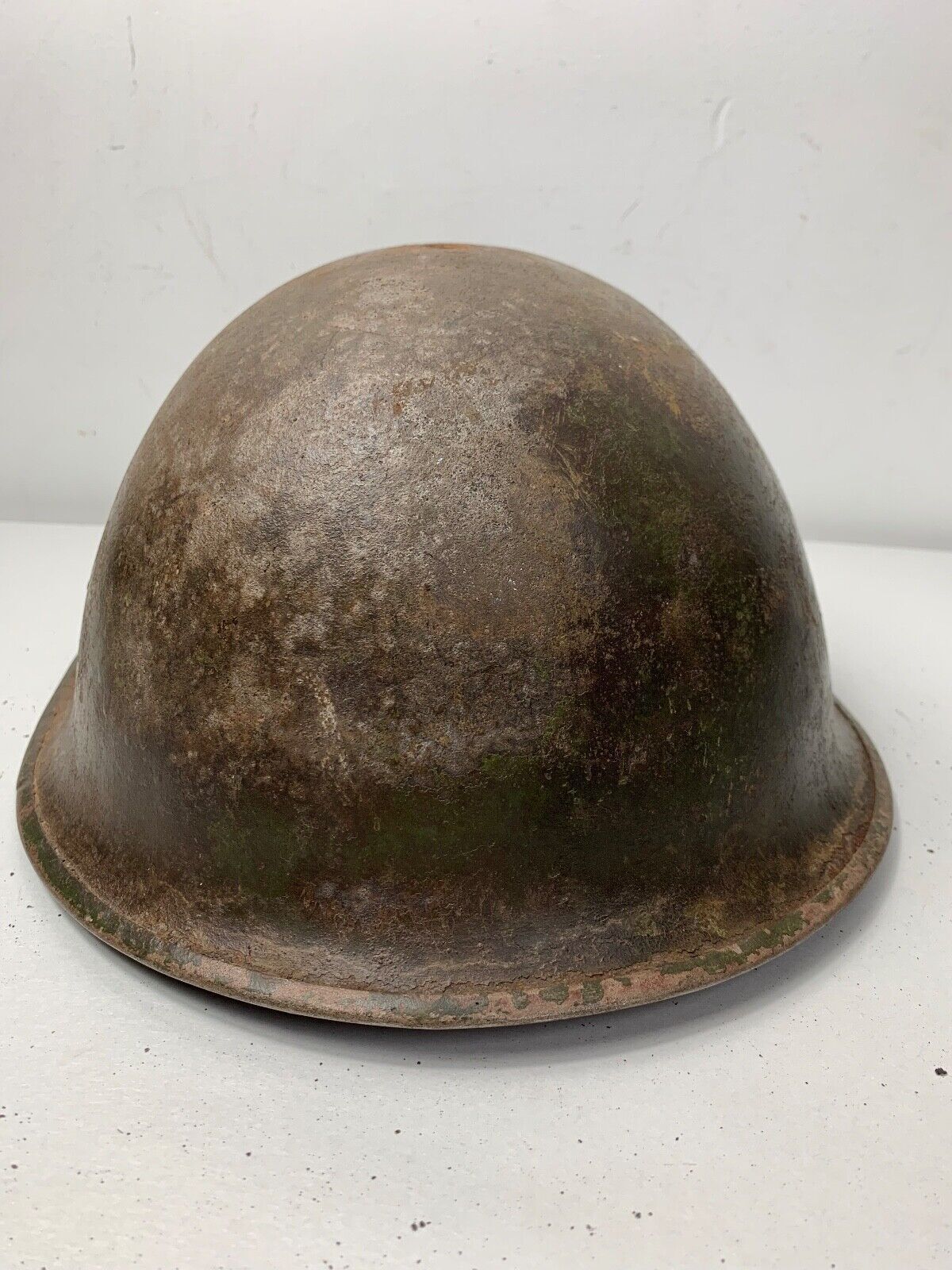 Mk3 Canadian / British Army Original WW2 Turtle Helmet High Rivet - The Militaria Shop