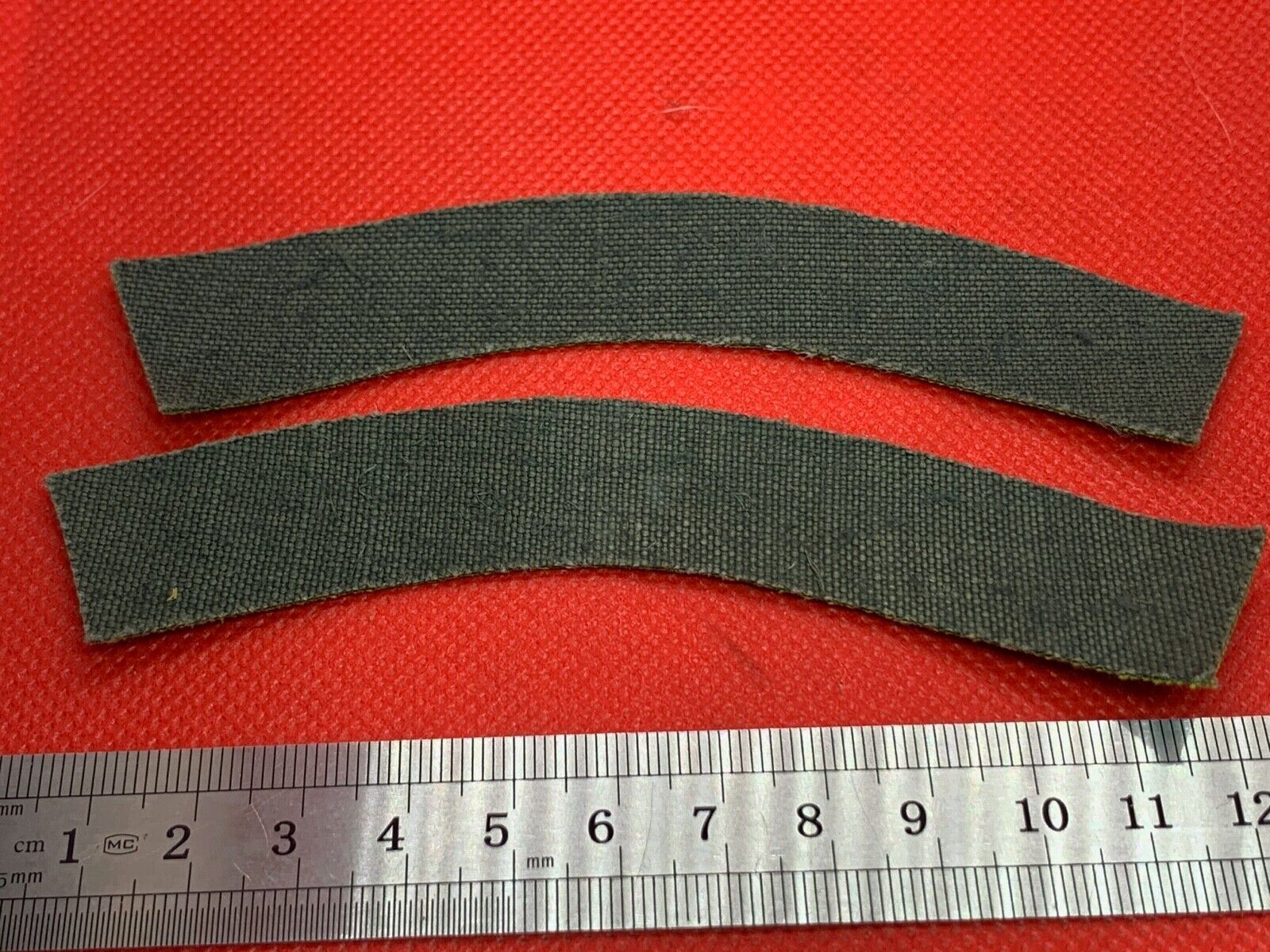 Pair of WW2 Style Printed Reconnaissance Regiment Shoulder Title - Reproduction - The Militaria Shop