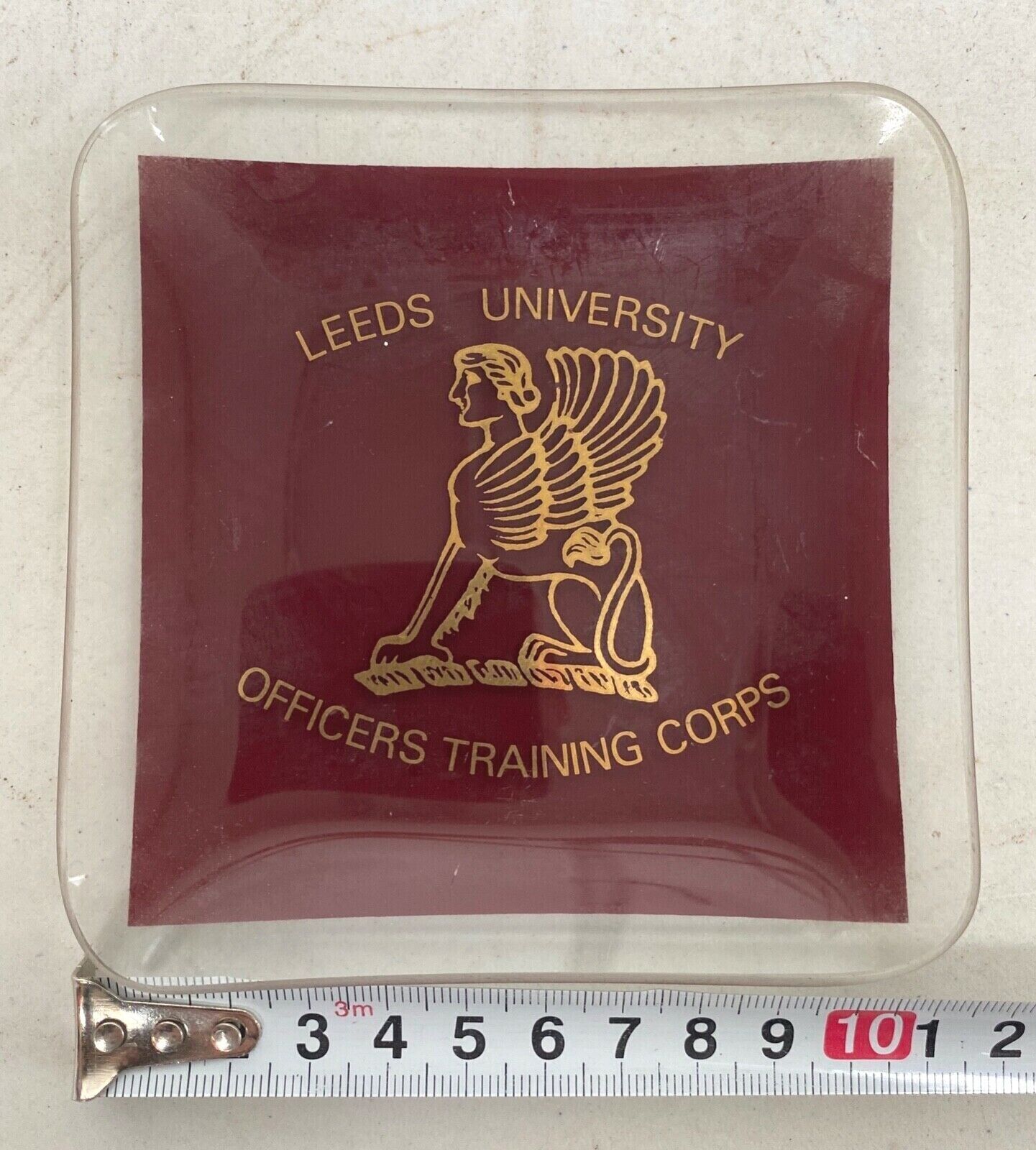 A nice glass LEEDS UNIVERSITY Officers Training Corps ASHTRAY / COASTER - The Militaria Shop