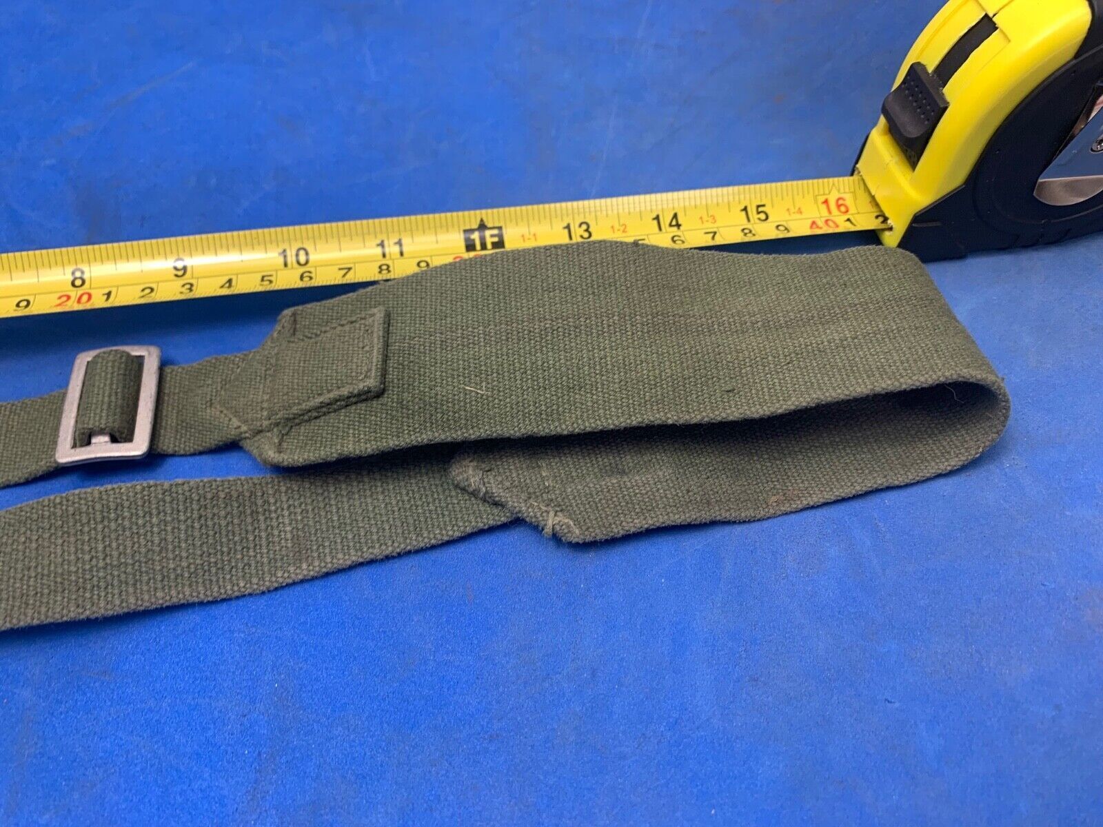 Original WW2 British Army 44 Pattern Shoulder Strap - 1945 Dated - The Militaria Shop