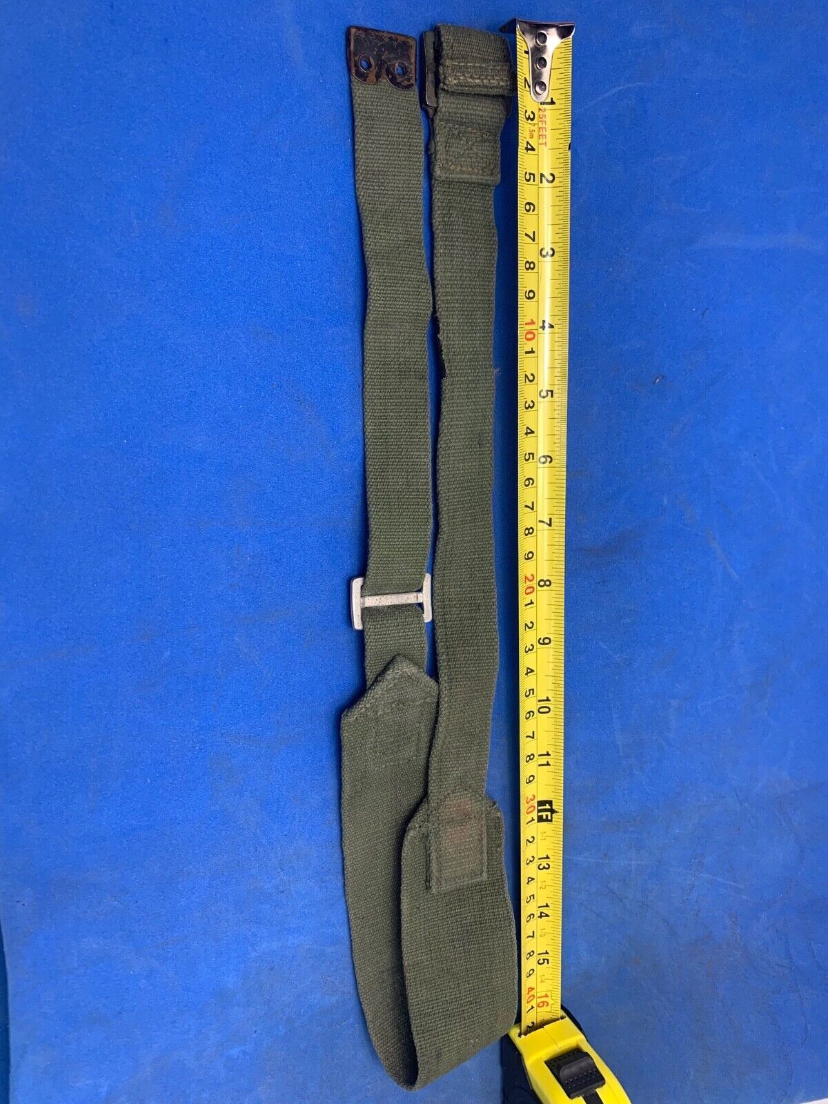 Original WW2 British Army 44 Pattern Shoulder Strap - 1945 Dated - The Militaria Shop