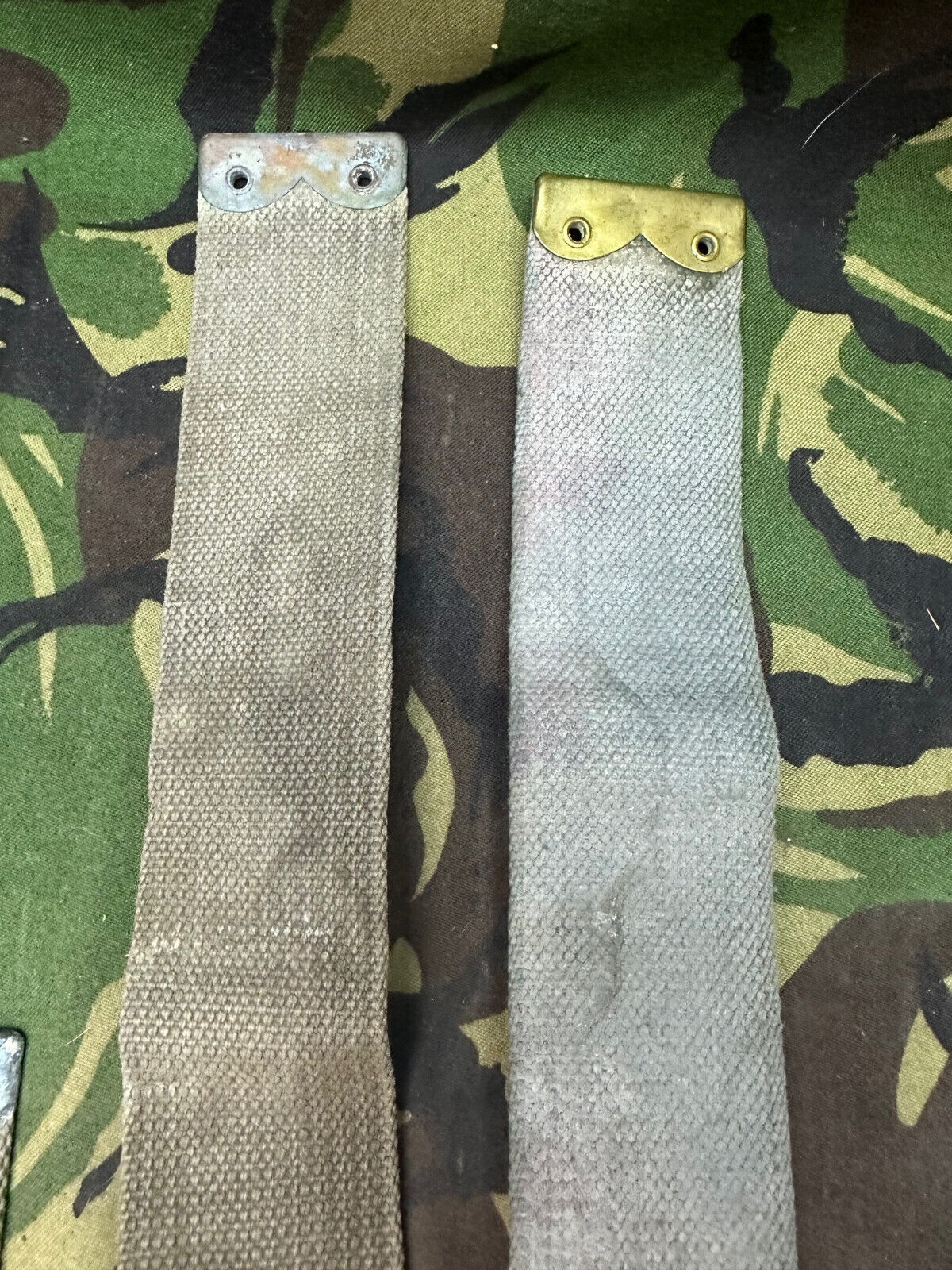 Original British Royal Air Force RAF Blue L Strap Pair - WW2 37 Pattern - The Militaria Shop