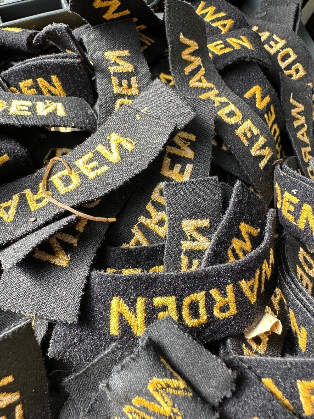 1 Pair of Original WW2 British Home Front Civil Defence Warden Shoulder Titles - The Militaria Shop