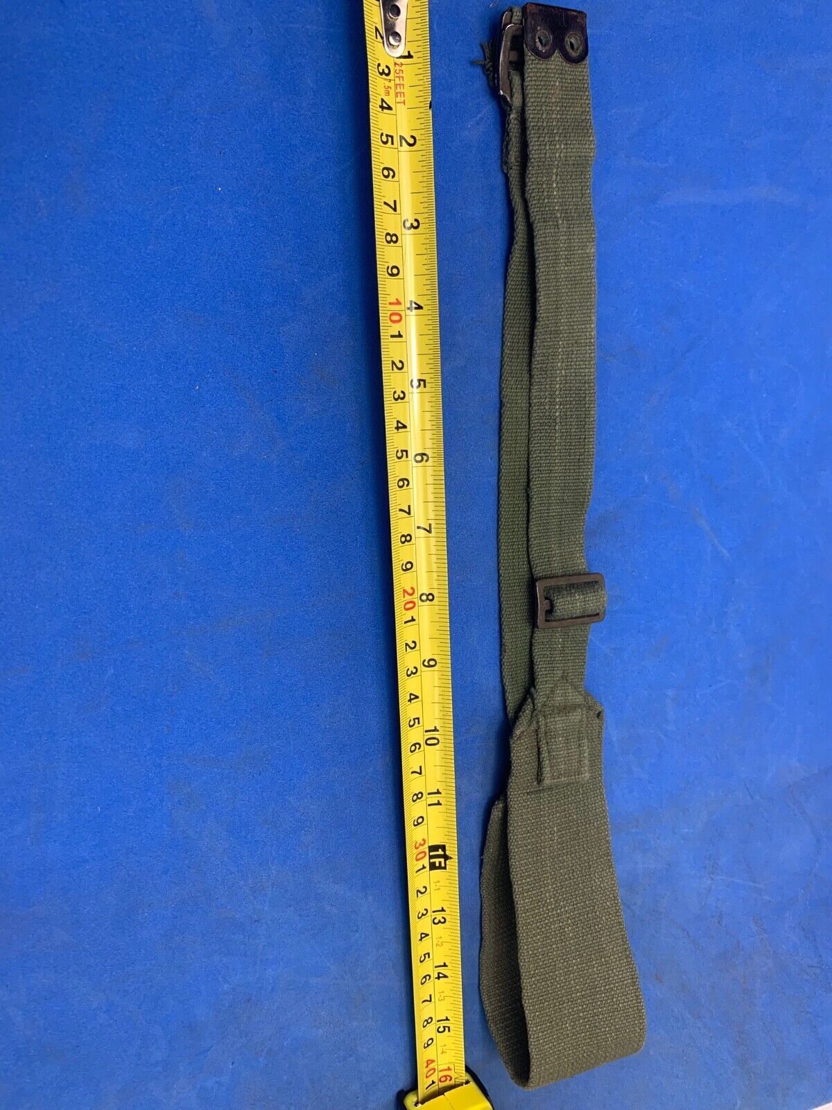 Original WW2 British Army 44 Pattern Shoulder Strap - 1945 Dated - The Militaria Shop