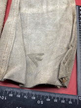Load image into Gallery viewer, British Army Pair of Welding Gloves. WD Marked in Used Condition - The Militaria Shop
