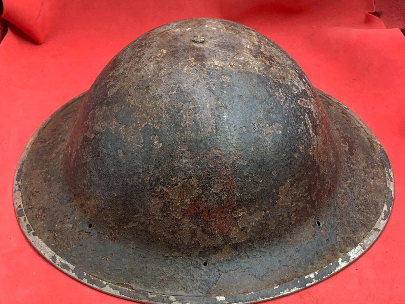 Original WW2 Combat Helmet - British / South African Army Mk2 Brodie Helmet - The Militaria Shop