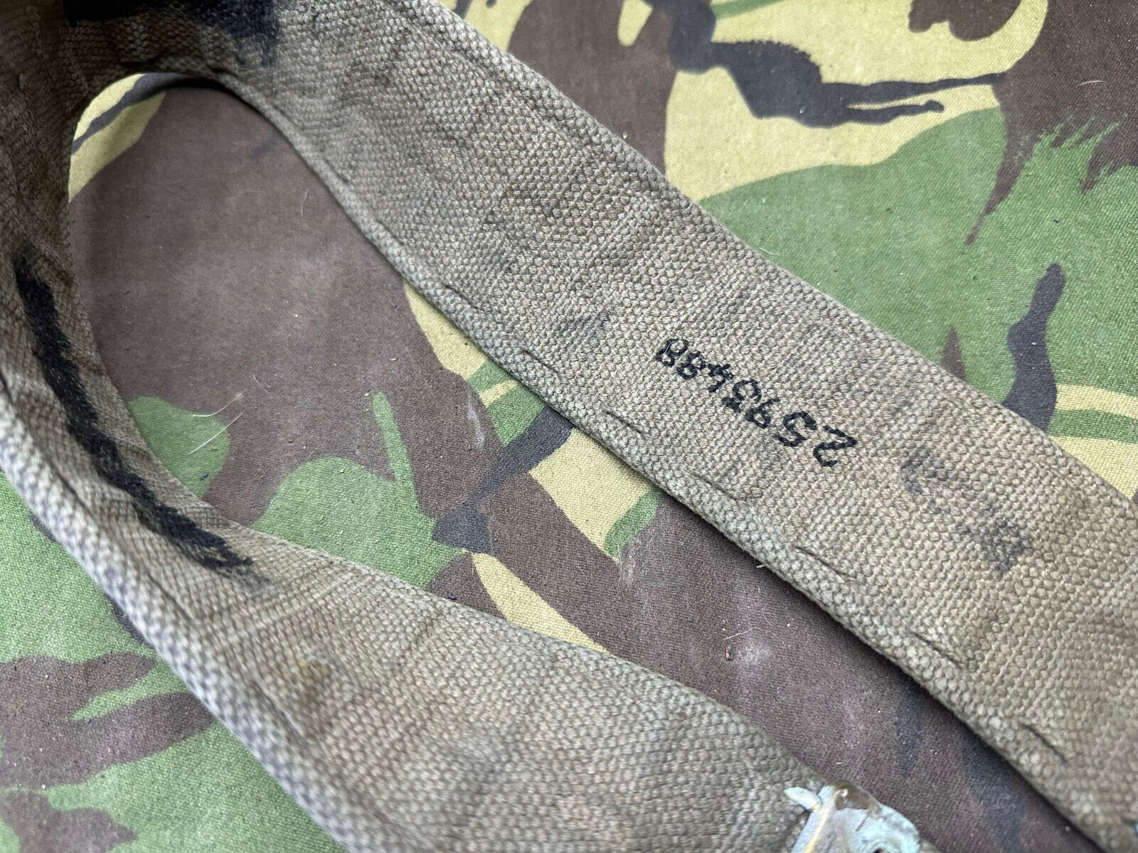 Original British Royal Air Force RAF Blue WW2 37 Pattern Belt - 38" Waist M - The Militaria Shop