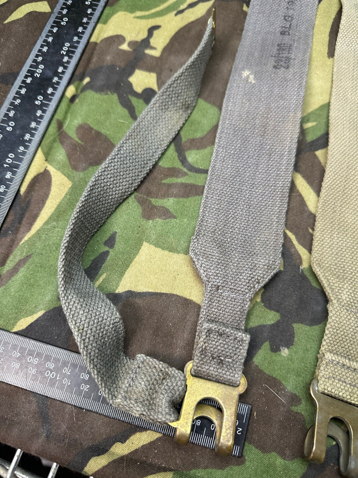 Original British Royal Air Force RAF Blue L Strap Pair - WW2 37 Pattern - The Militaria Shop
