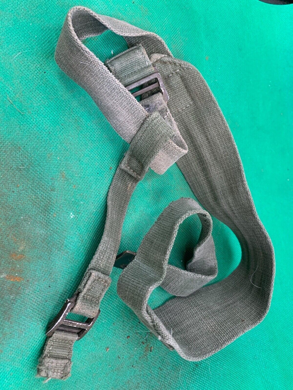 Original WW2 British Army 44 Pattern Shoulder Strap - The Militaria Shop