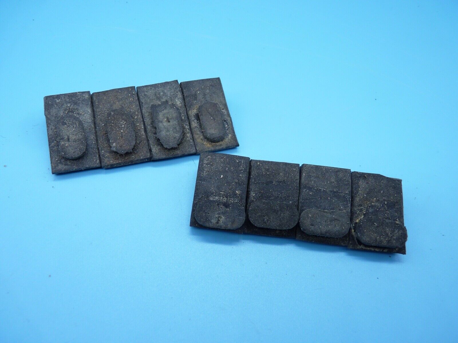 Original WW2 British Army / Home Front Helmet Liner Inner Padding Block Vertical - The Militaria Shop