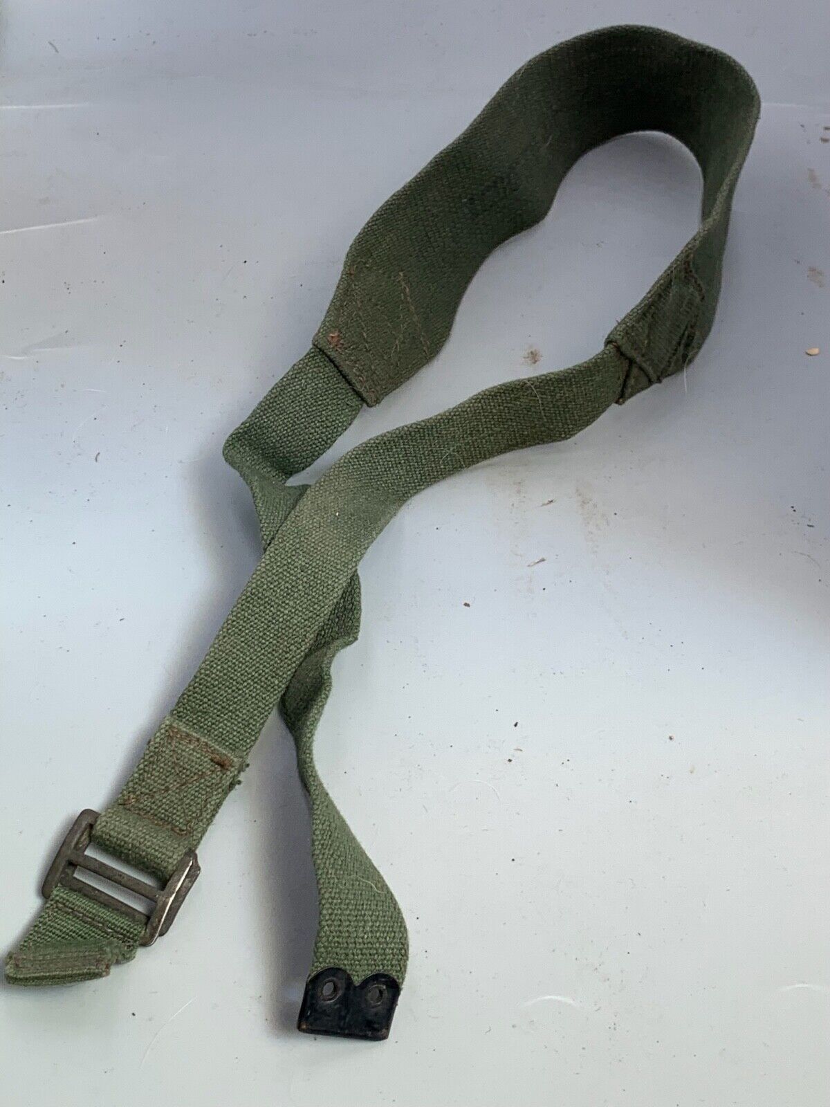 Original WW2 British Army 44 Pattern Shoulder Strap - 1945 Dated - The Militaria Shop