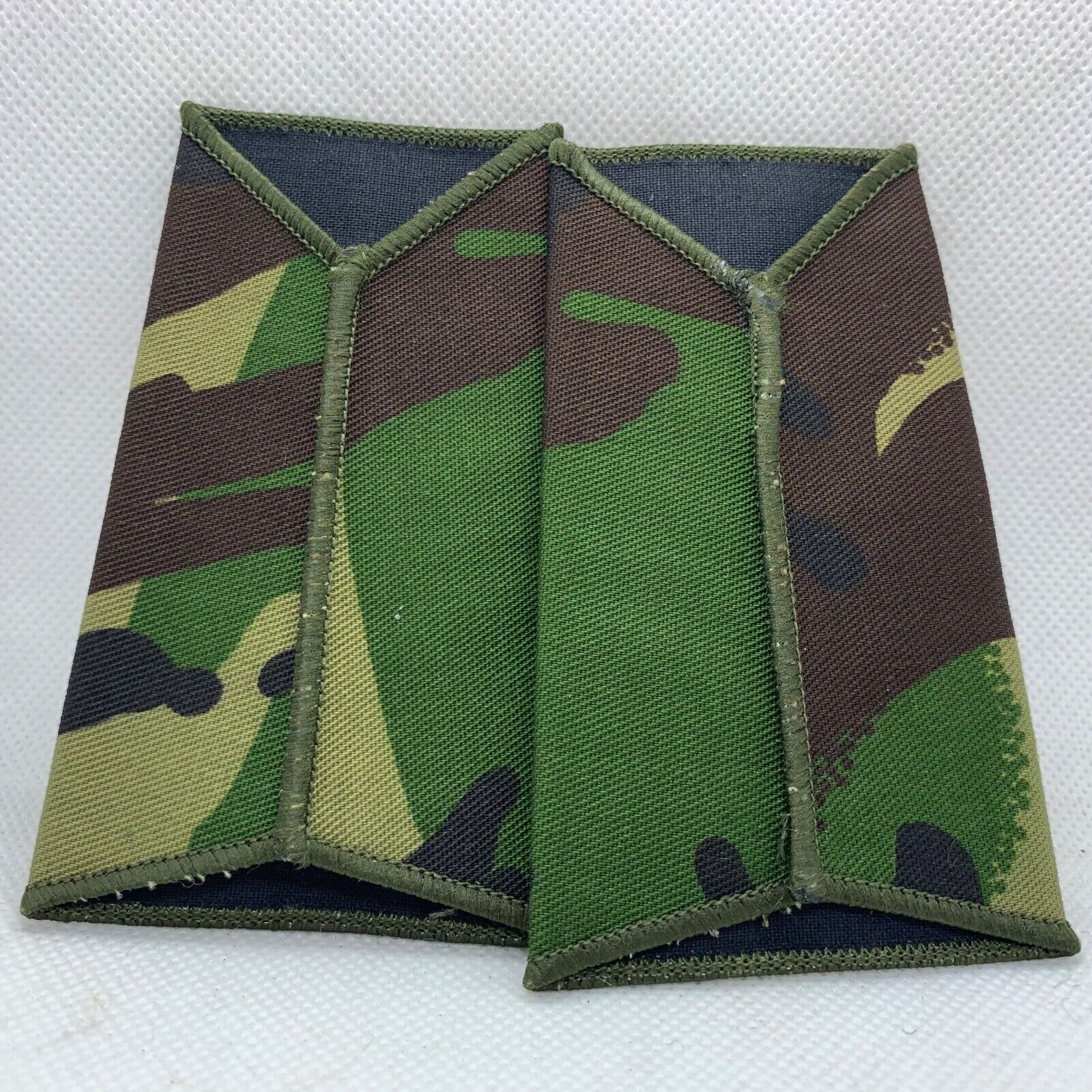 Royal Logistics Corps RLC Rank Slides / Epaulette Pair Genuine British Army -NEW - The Militaria Shop