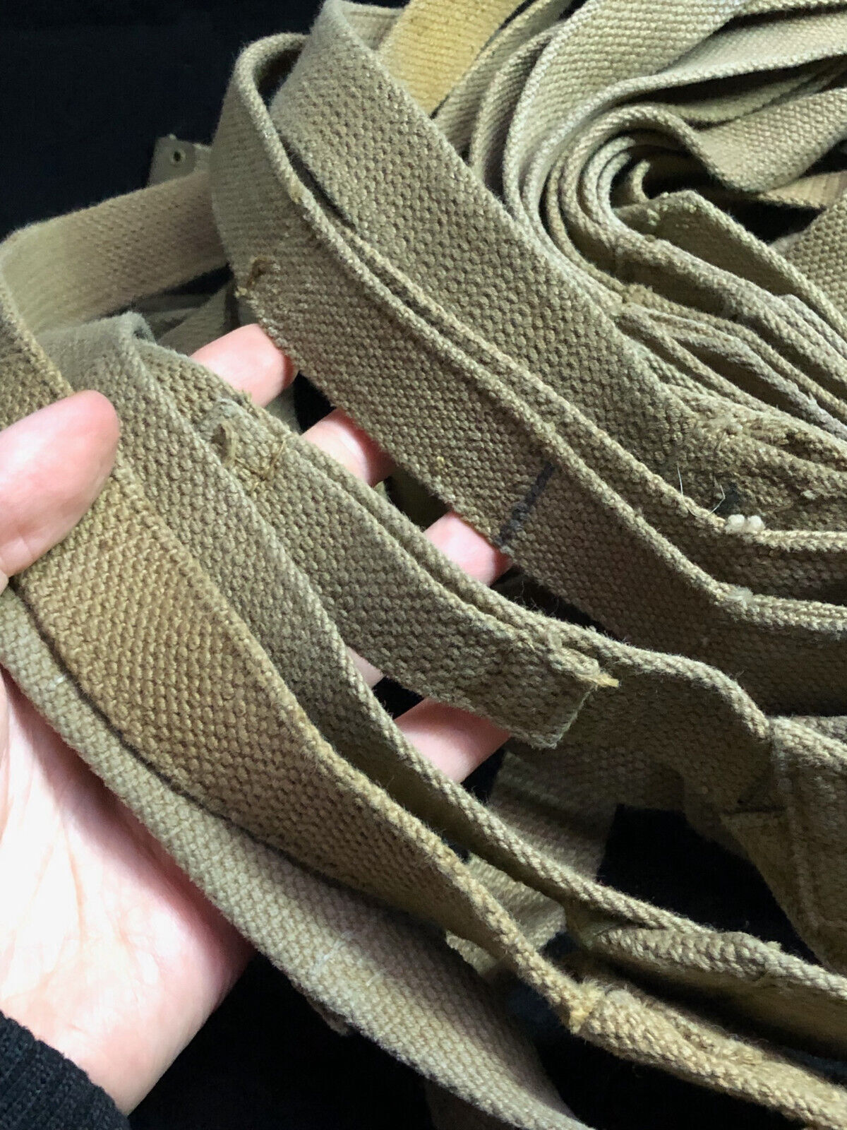Original WW2 British Army 37 Pattern Shoulder Strap - Wartime Dated Size Normal - The Militaria Shop