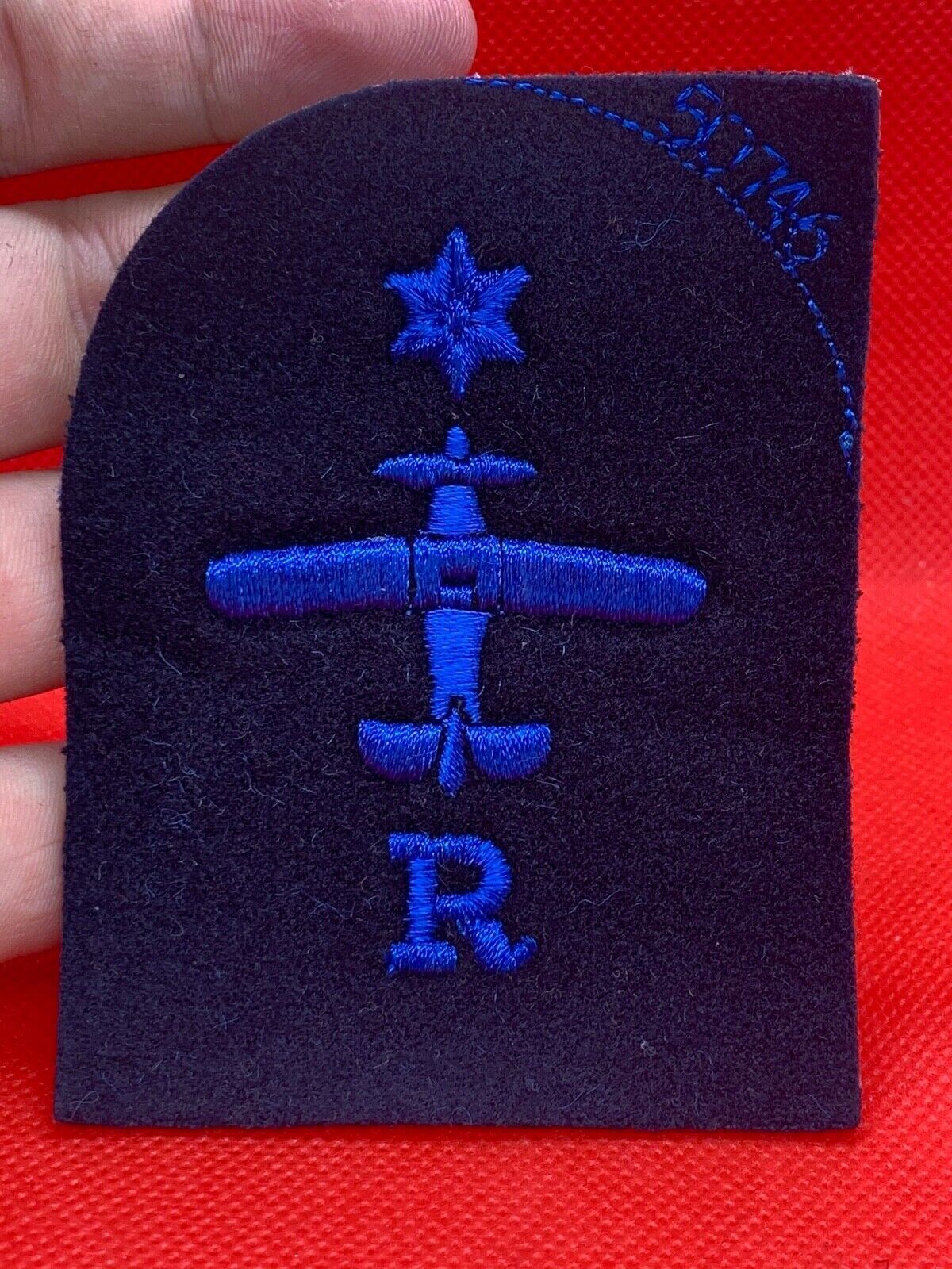 Unissued WOMEN'S ROYAL NAVY WRNs Trade Badge - Radio Radar - 1 Star - B40 - The Militaria Shop