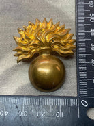 Original WW1 / WW2 British Army Grenadier Guards Cap Badge - The Militaria Shop