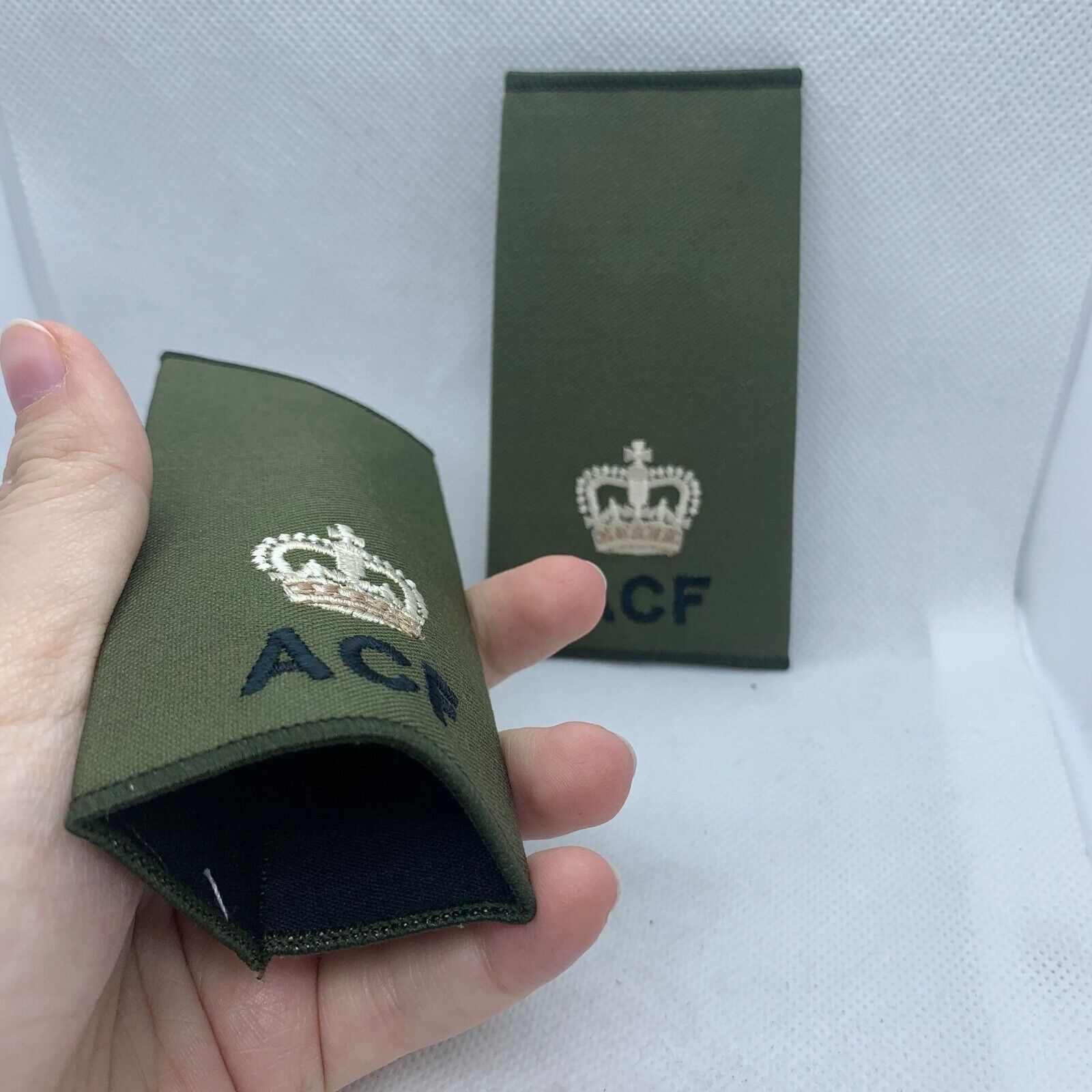 Cadet ACF OD Green Rank Slides / Epaulette Pair Genuine British Army - NEW - The Militaria Shop