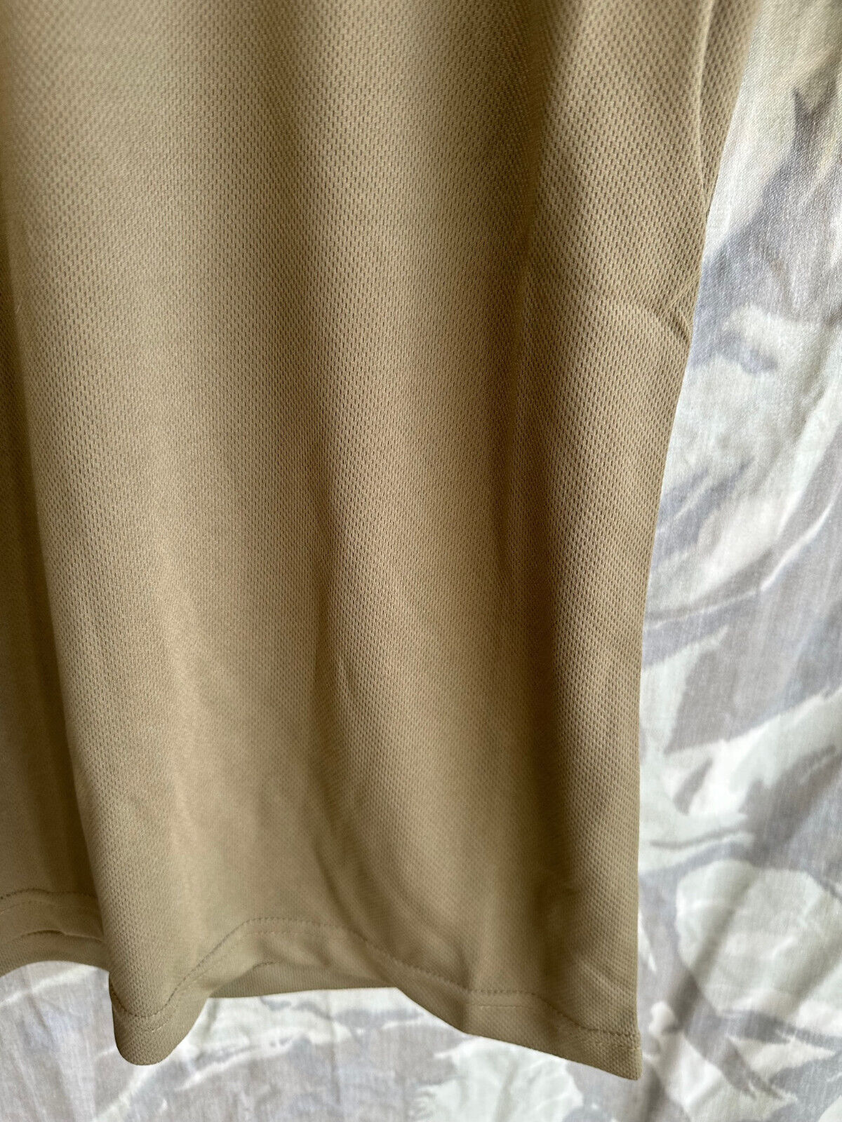 British Army Thermal Underwear T-Shirt Short Sleeve - New Old Stock - 160/80 - The Militaria Shop