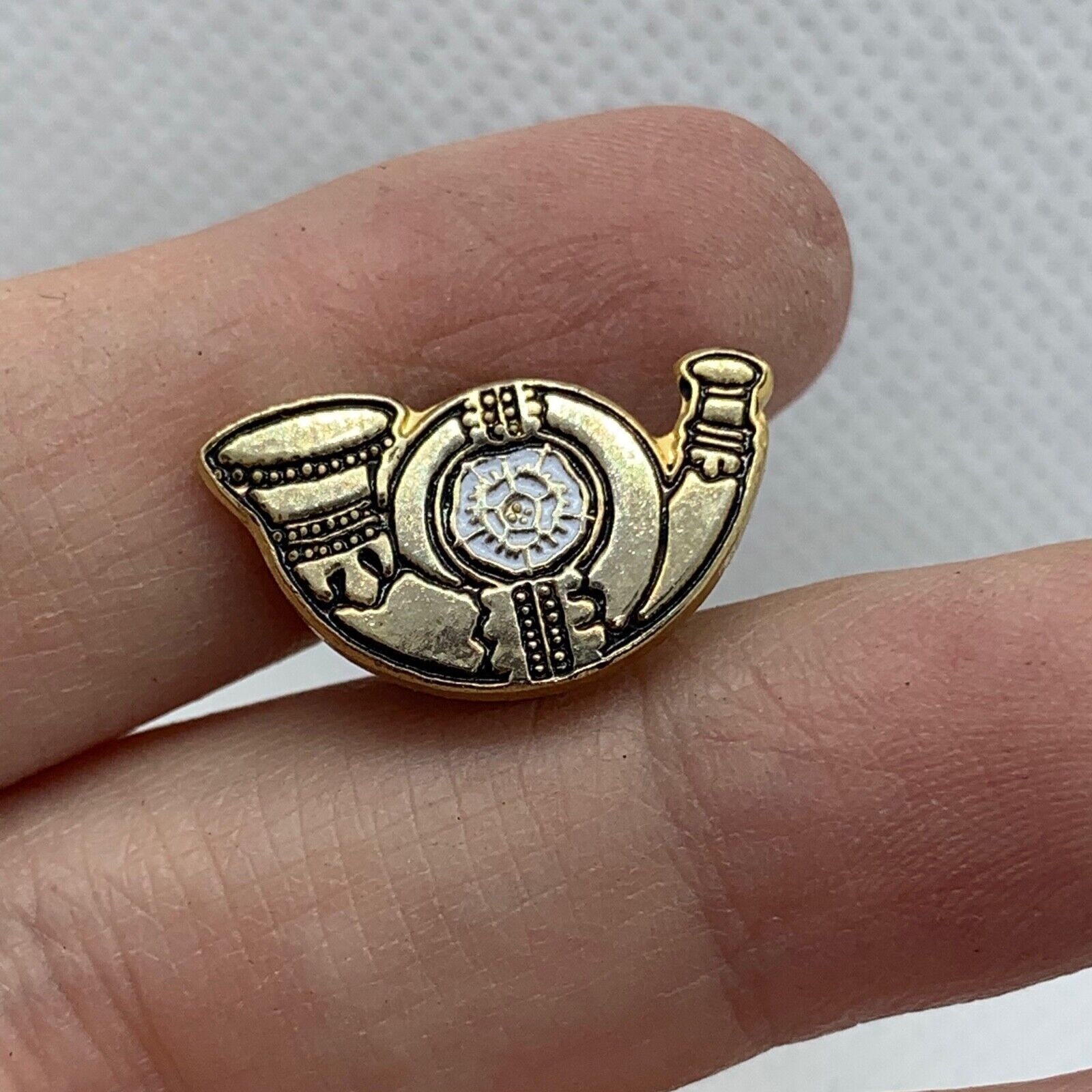 Yorkshire Light Infantry - NEW British Army Military Cap/Tie/Lapel Pin Badge #32 - The Militaria Shop