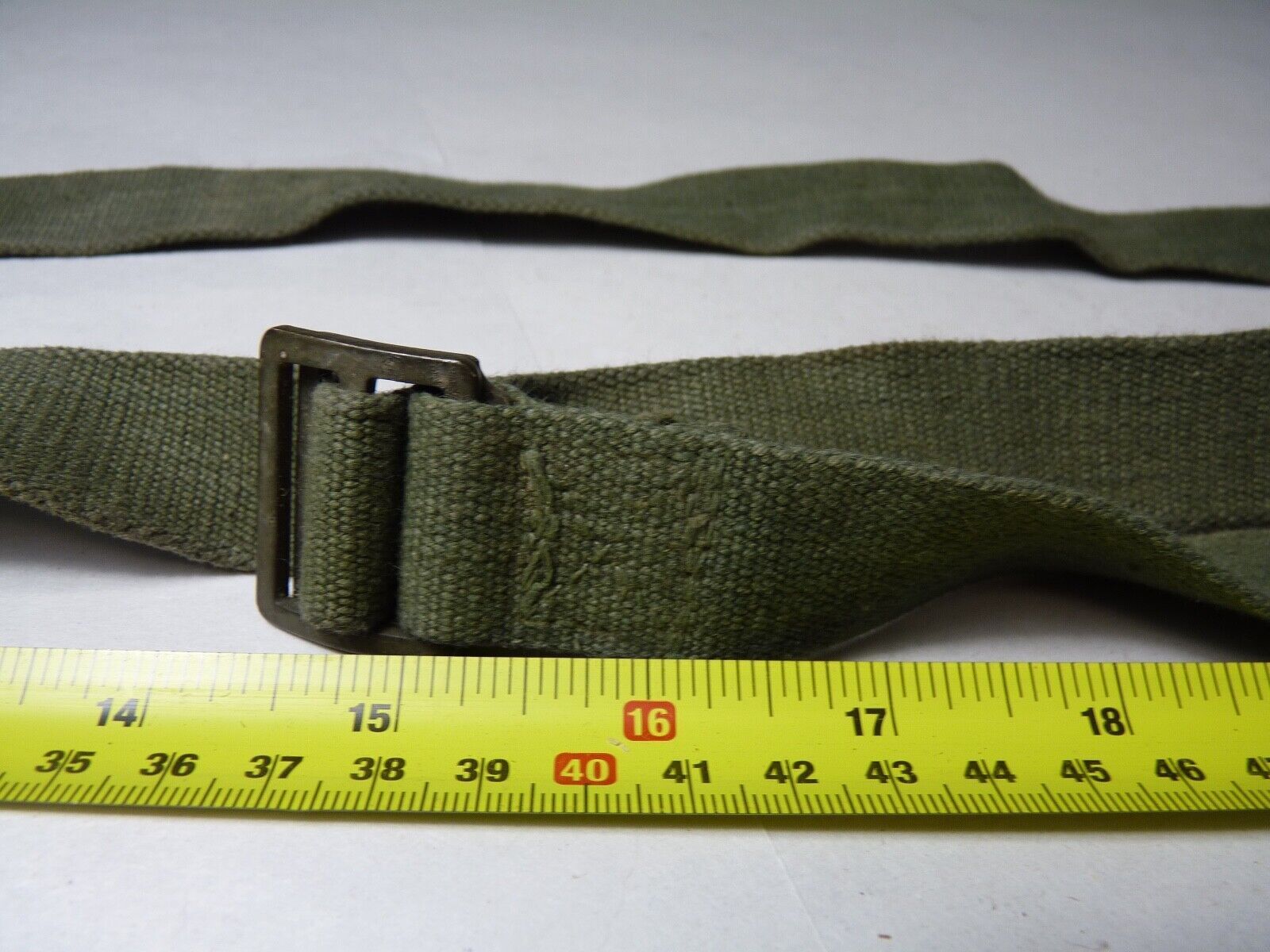 Original WW2 British Army 44 Pattern Shoulder / Extended Equipment Strap - 1945 - The Militaria Shop