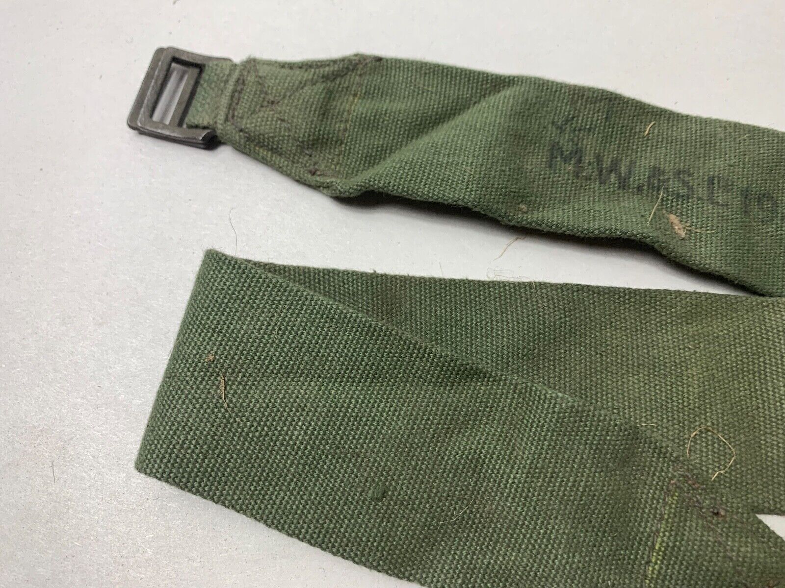 Original WW2 British Army 44 Pattern Equipment Strap - 1945 Dated - The Militaria Shop