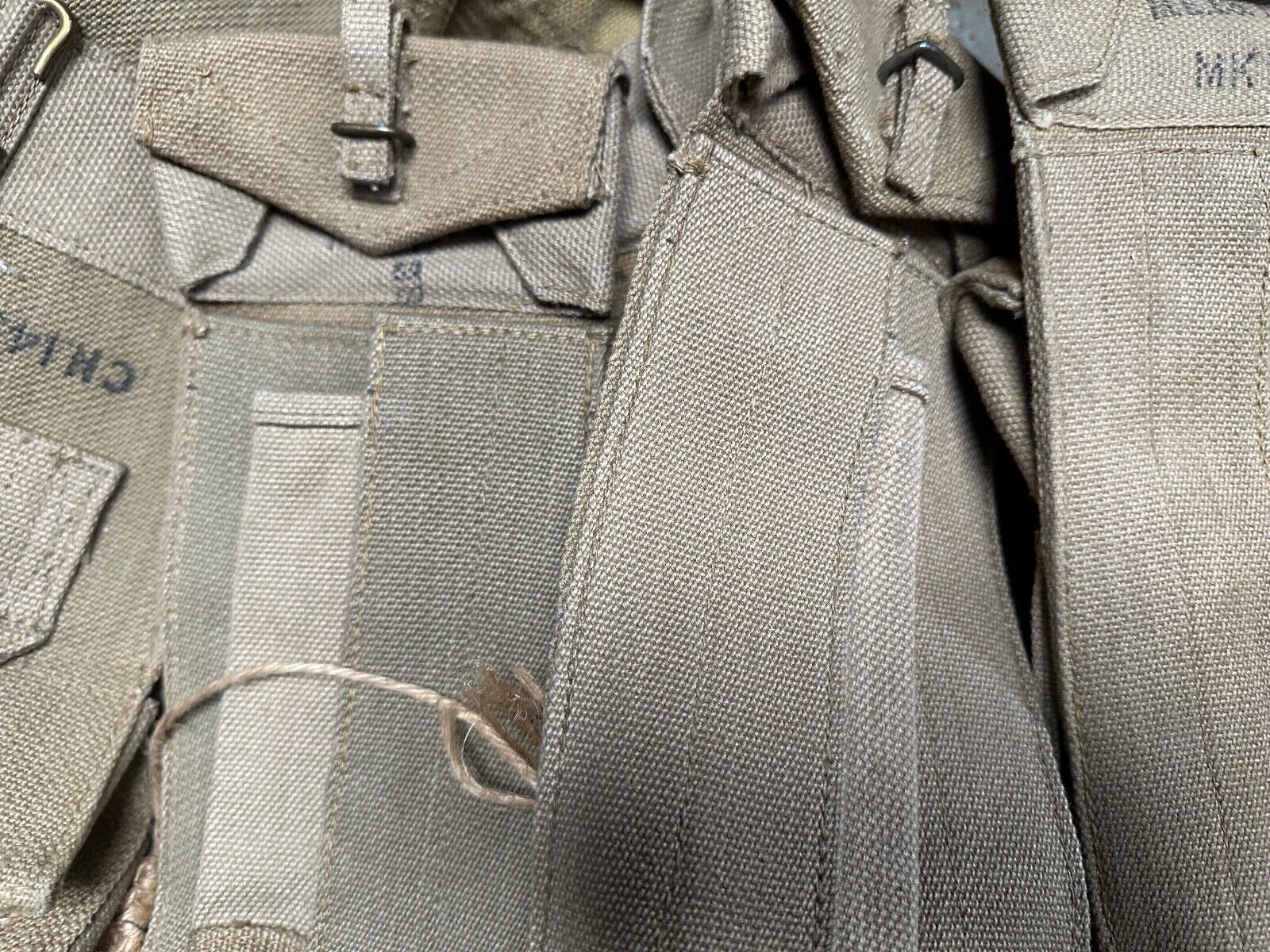 Original British Army WW2 Pattern 37 Pattern Khaki Army Bren Pouch - The Militaria Shop