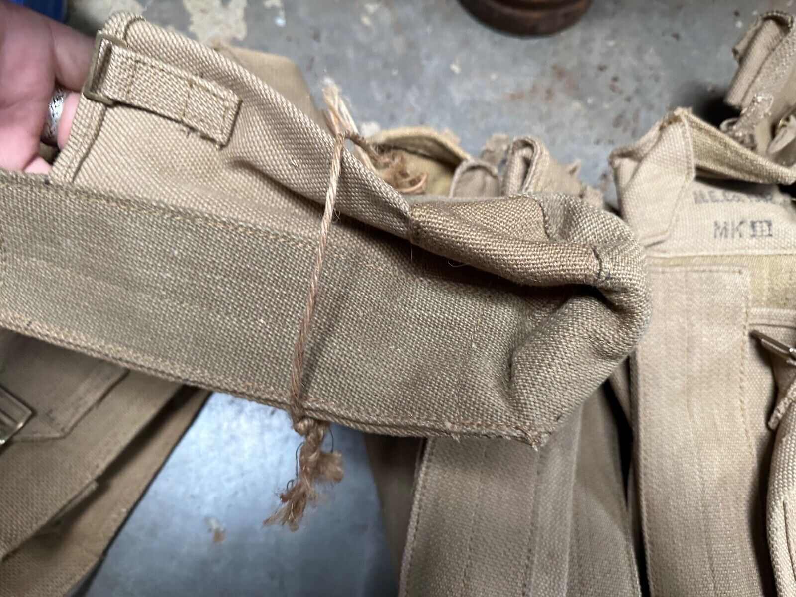 Original British Army WW2 Pattern 37 Pattern Khaki Army Bren Pouch - The Militaria Shop