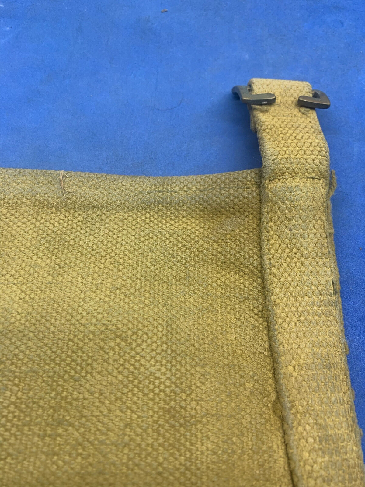 WW2 British Army / RAF 37 Pattern Webbing Water Bottle Carrier Harness Original - The Militaria Shop