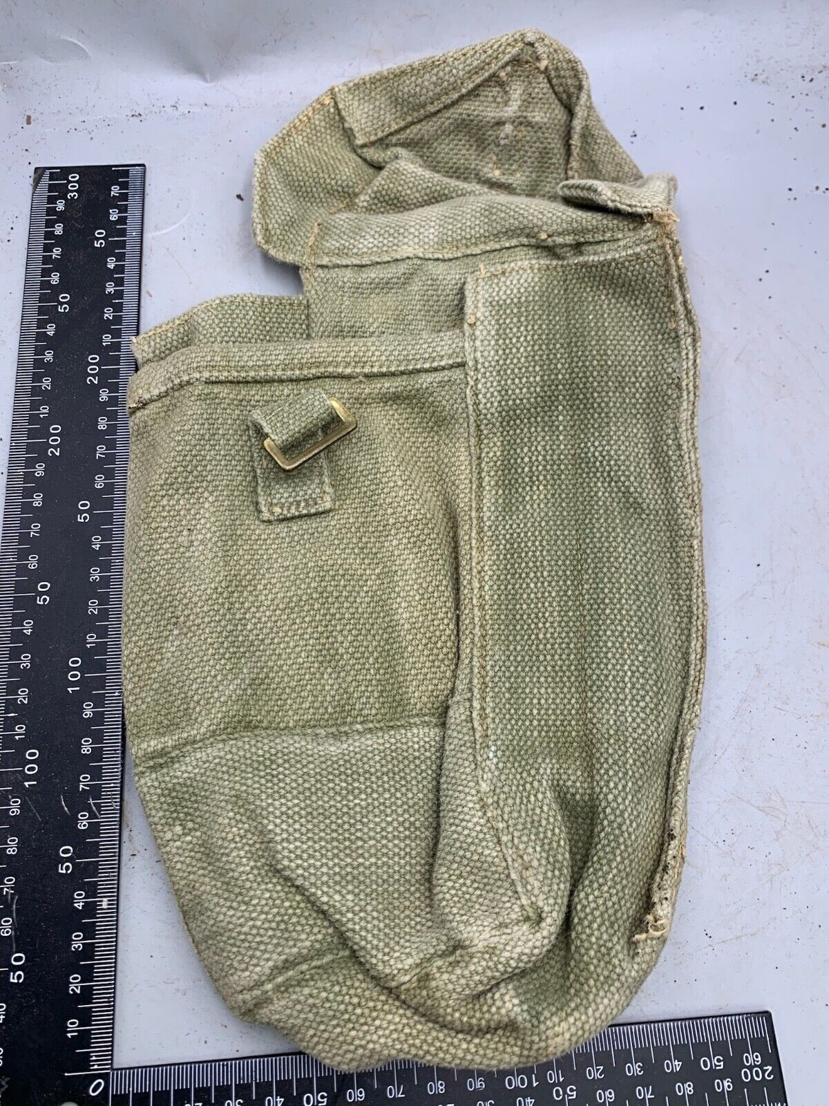 Original British Army 37 Pattern Bren Pouch - WW2 Pattern - The Militaria Shop