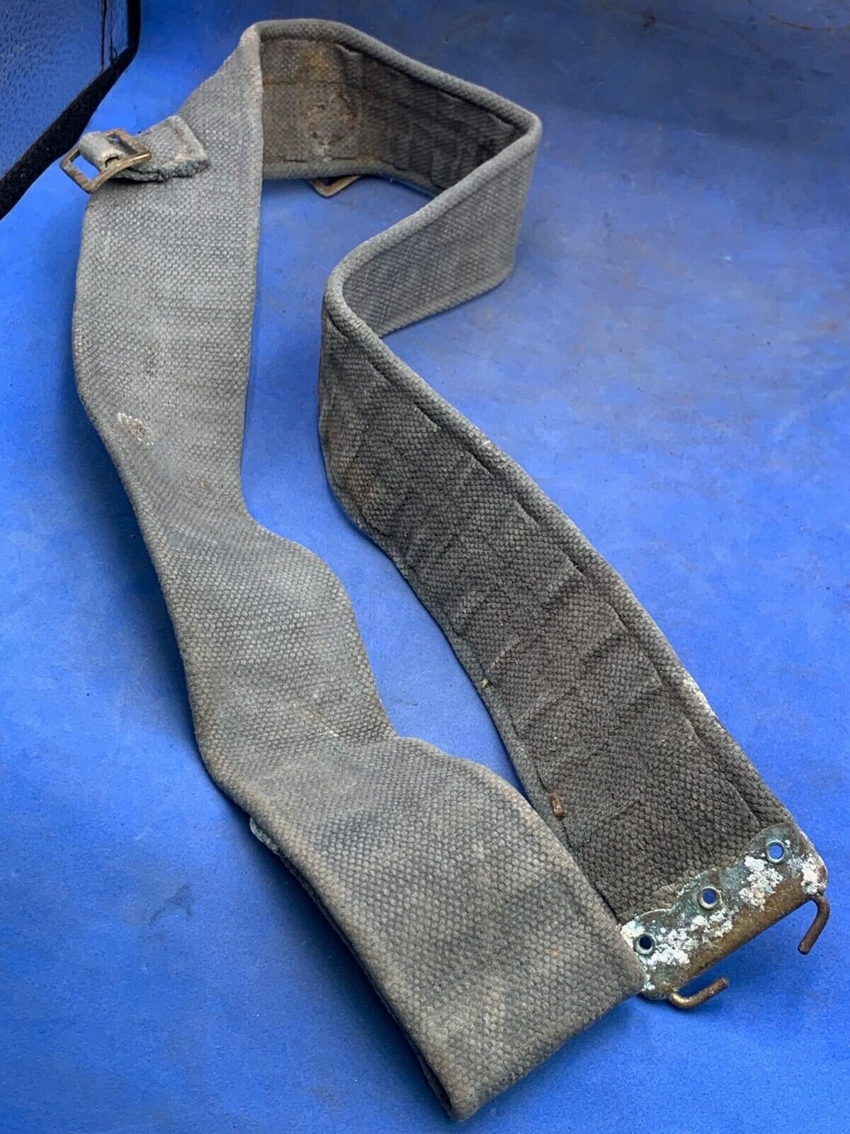 Original WW2 British Army / RAF 37 Pattern Webbing Belt - 40" Waist - The Militaria Shop