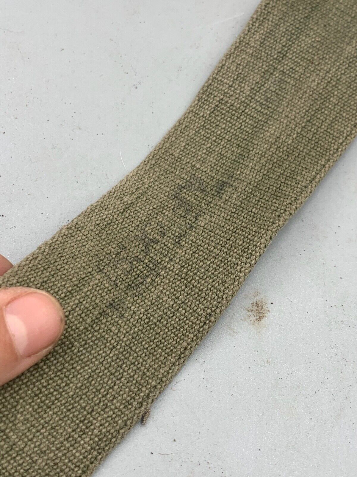 Original WW2 British Army 44 Pattern Shoulder Strap - The Militaria Shop