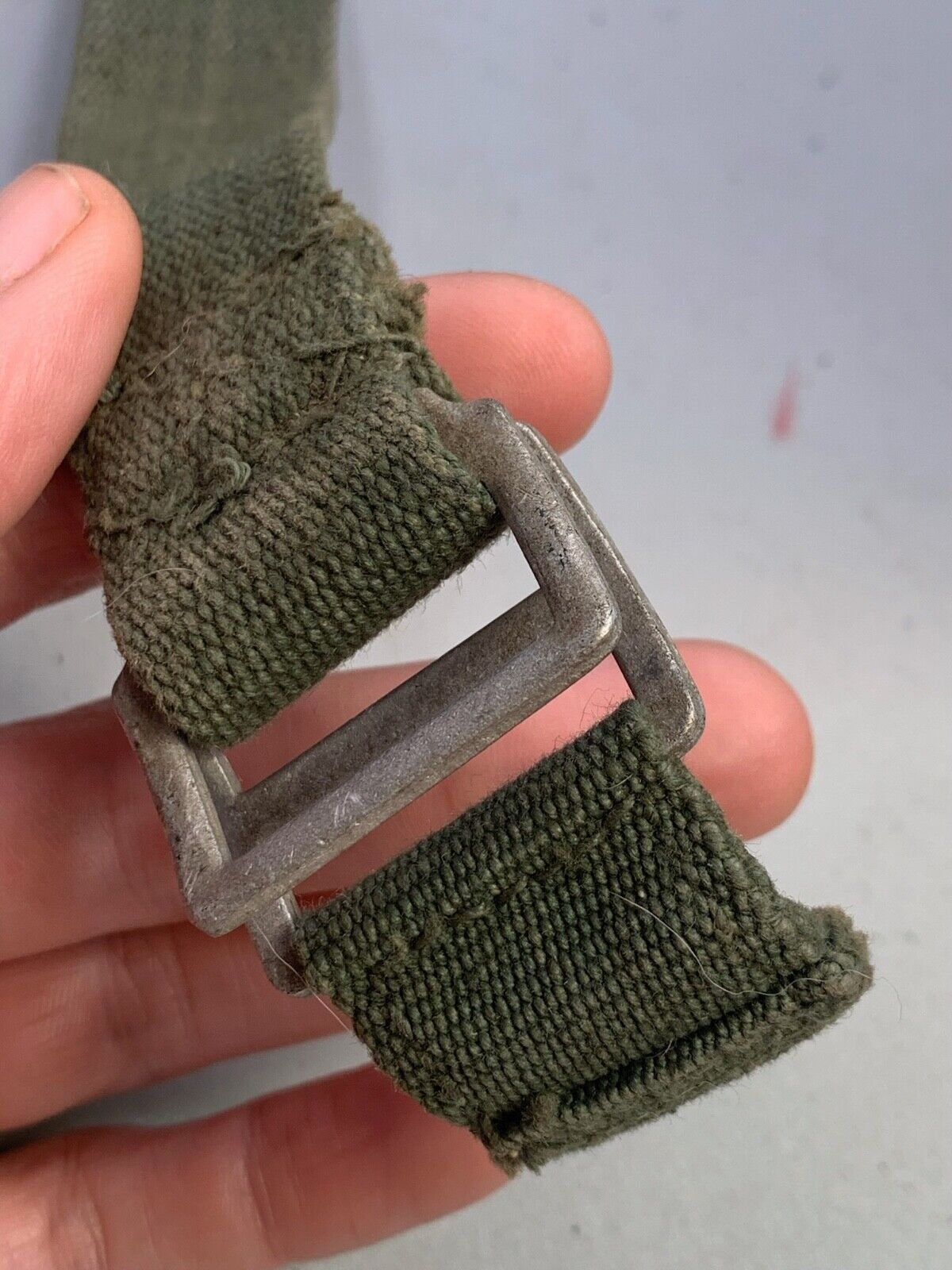 Original WW2 British Army 44 Pattern Shoulder Strap - The Militaria Shop