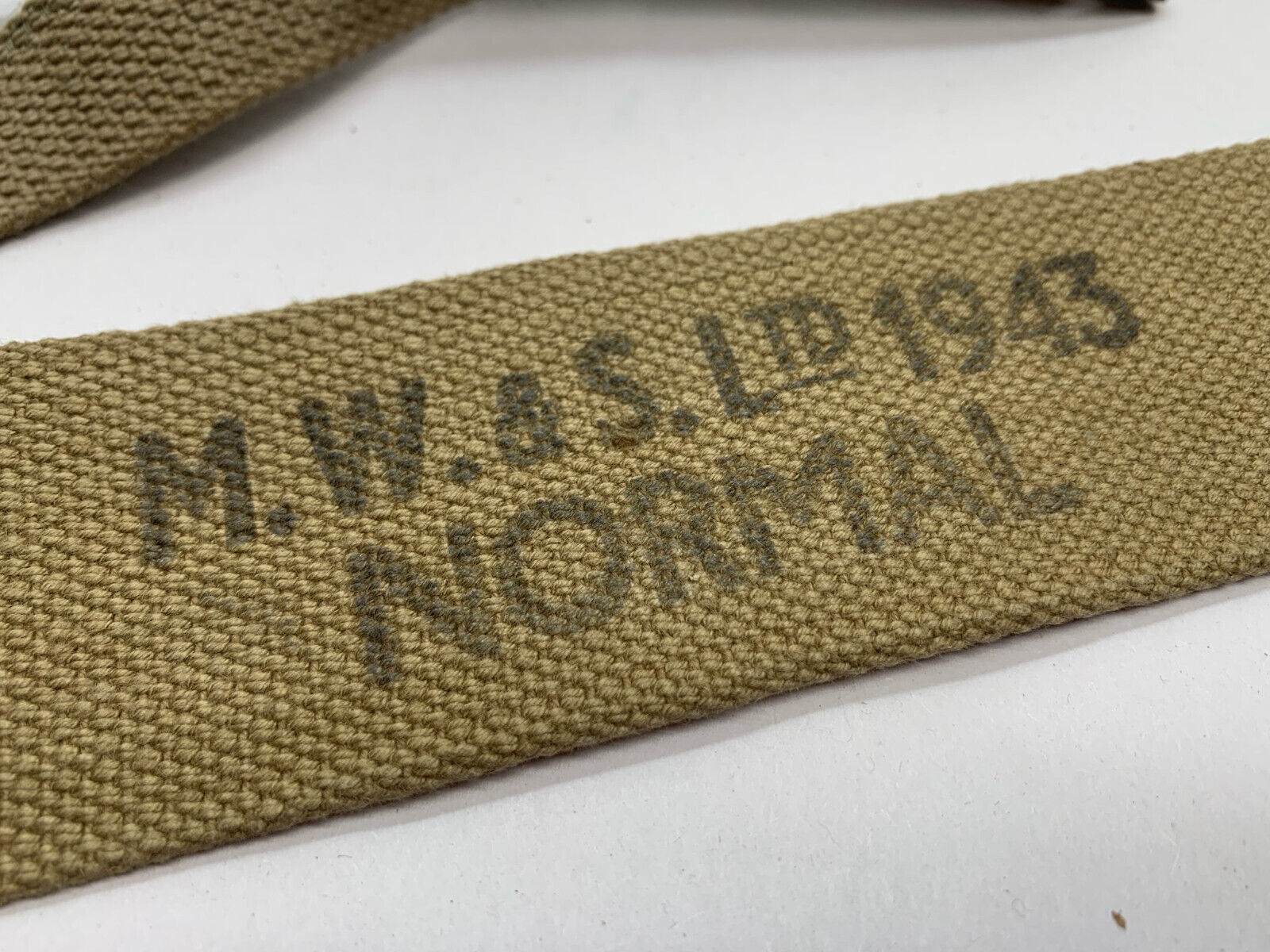 Original WW2 British Army 37 Pattern Shoulder Strap - M.W&S 1943 Dated - The Militaria Shop