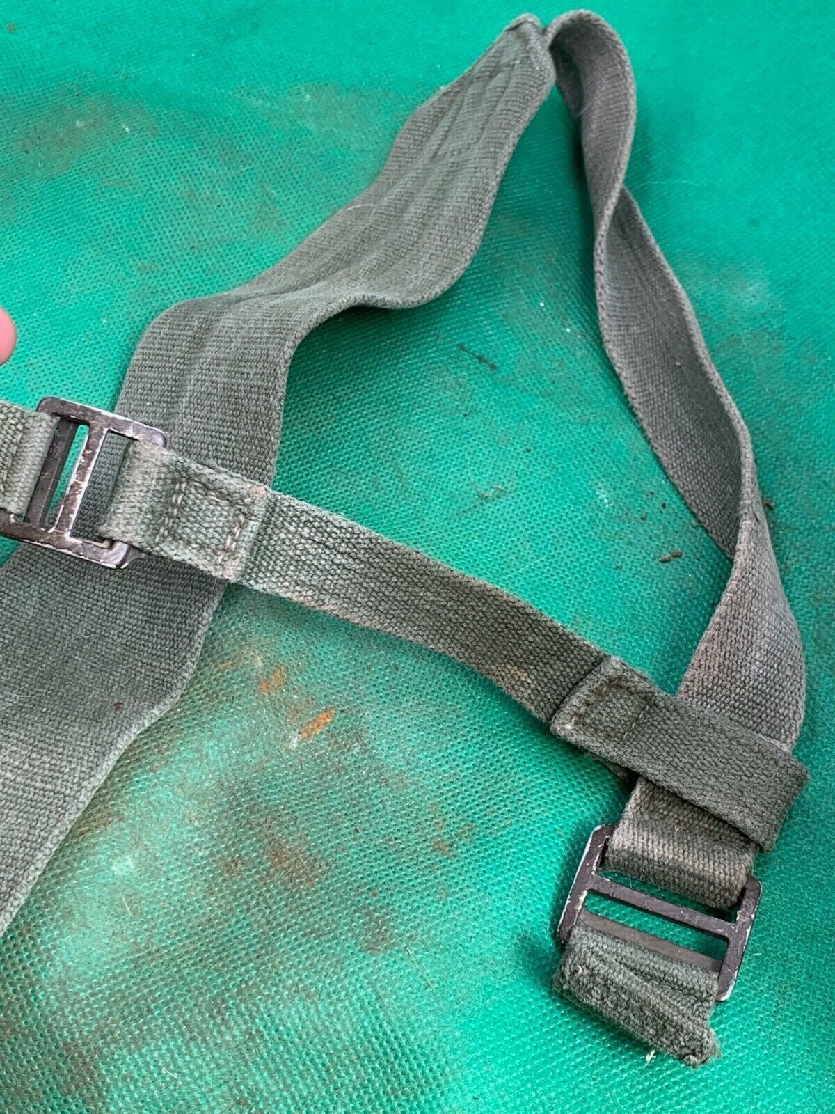 Original WW2 British Army 44 Pattern Shoulder Strap - The Militaria Shop