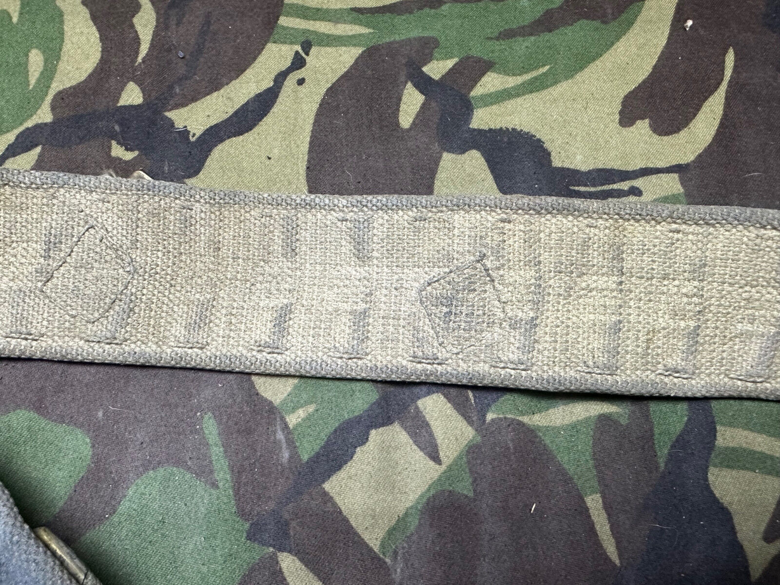Original British Royal Air Force RAF Blue WW2 37 Pattern Belt - 38" Waist M - The Militaria Shop