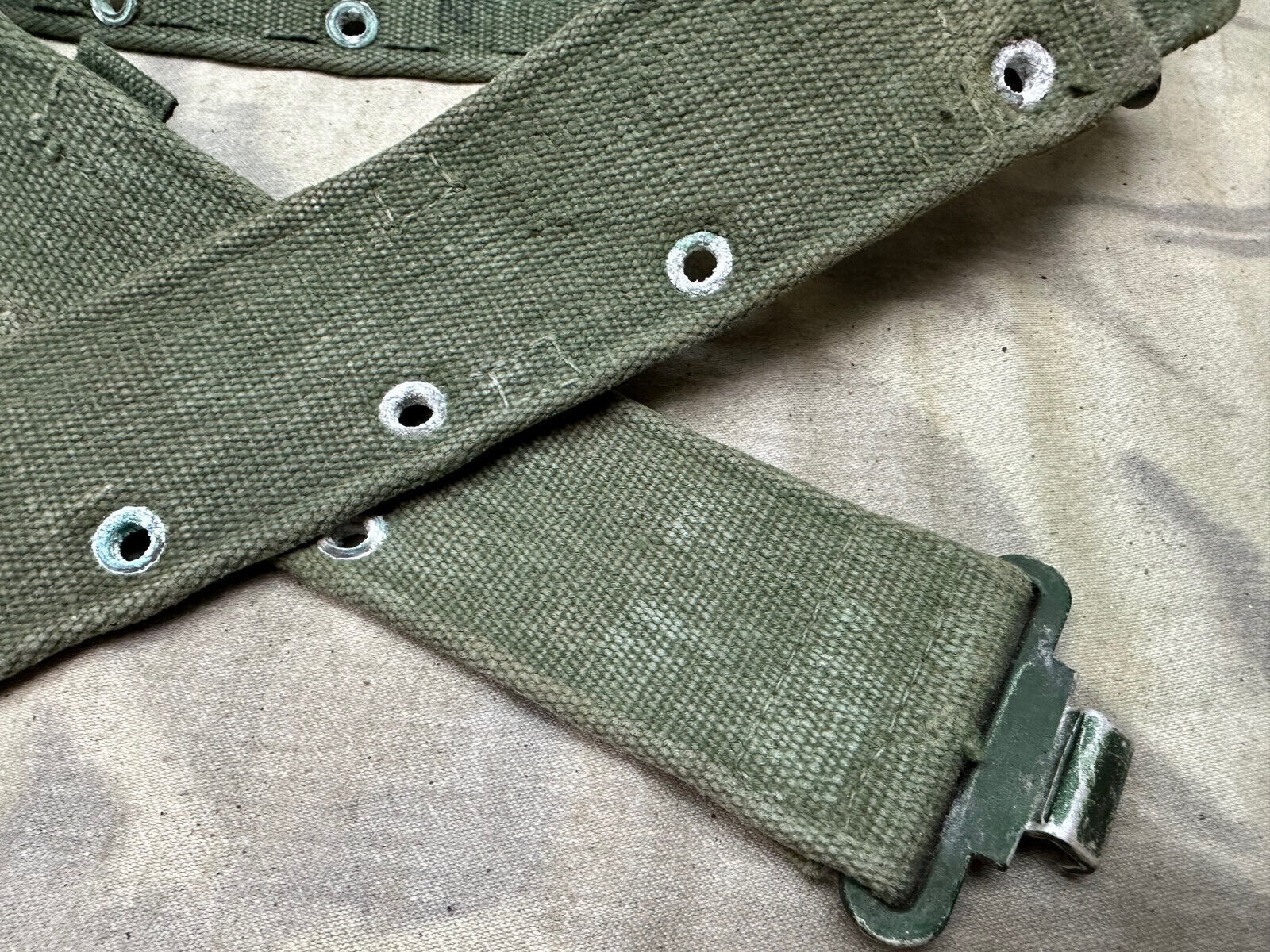 Original WW2 British Army 44 Pattern Soldiers Belt - 36" Waist - The Militaria Shop