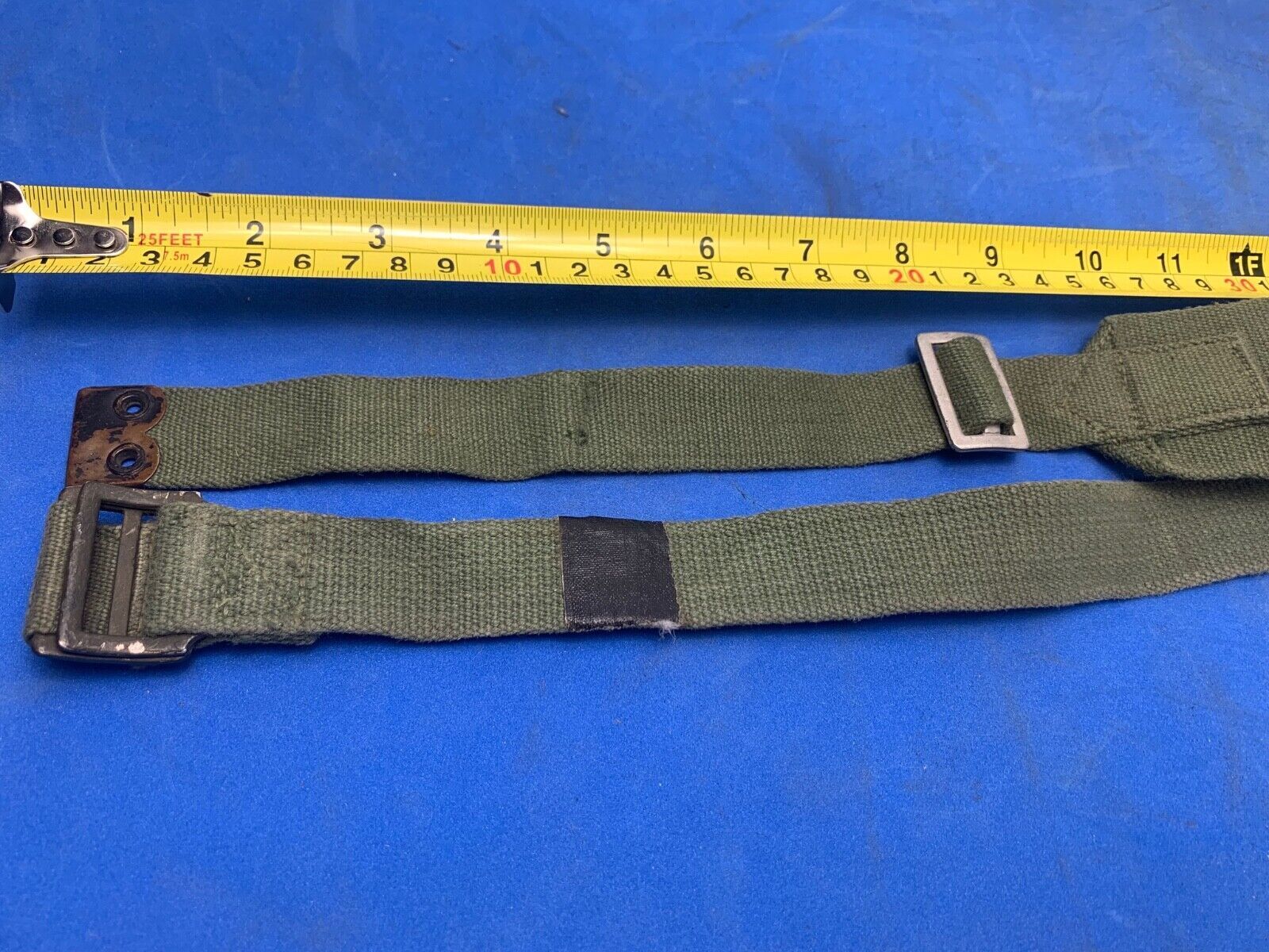 Original WW2 British Army 44 Pattern Shoulder Strap - 1945 Dated - The Militaria Shop