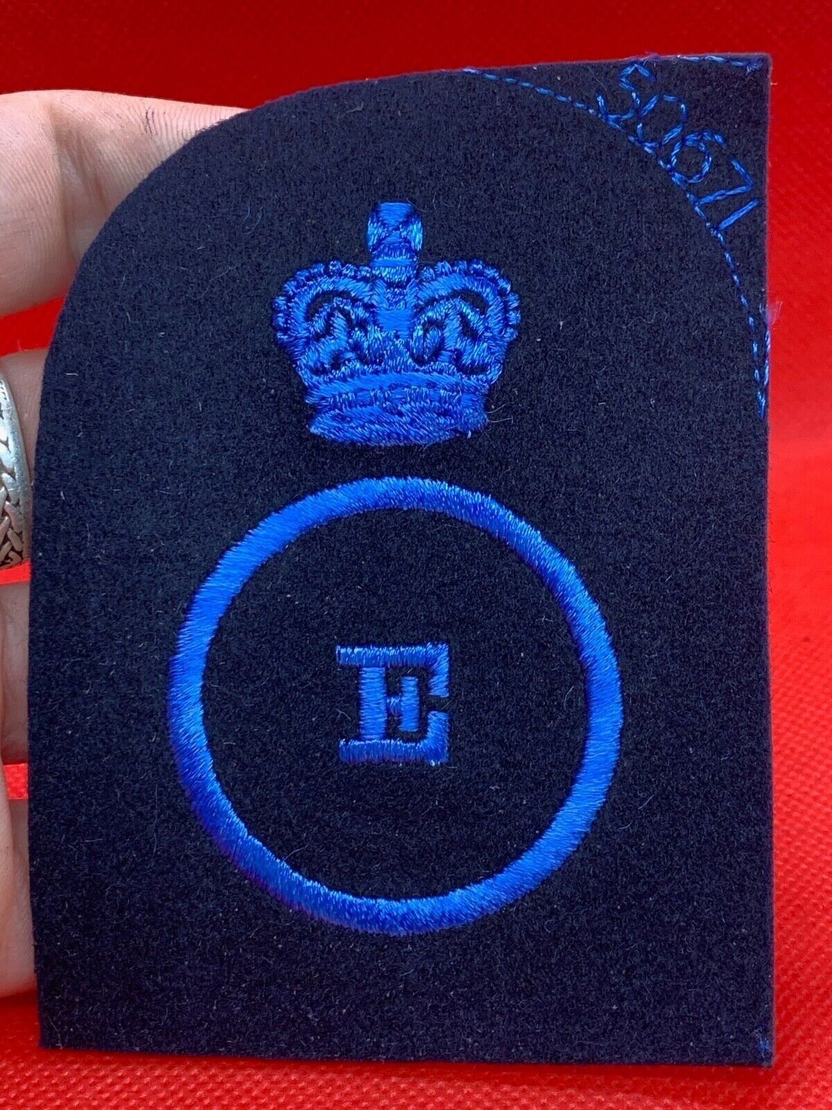 Unissued WOMEN'S ROYAL NAVY WRNs Trade Badge - Education - CPO - The Militaria Shop