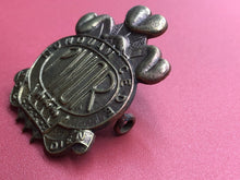 Load image into Gallery viewer, Genuine Army Canadian Princess of Wales&#39;s Own Regiment Cap Badge - The Militaria Shop

