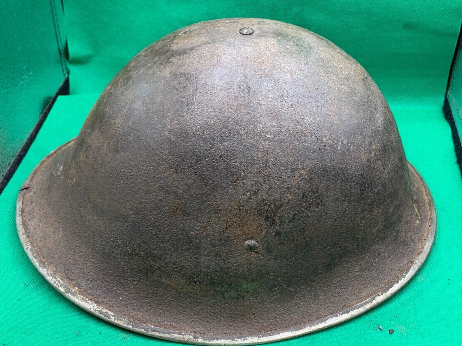 Genuine WW2 Canadian & British Army Helmet - Turtle Mk3 Helmet - The Militaria Shop