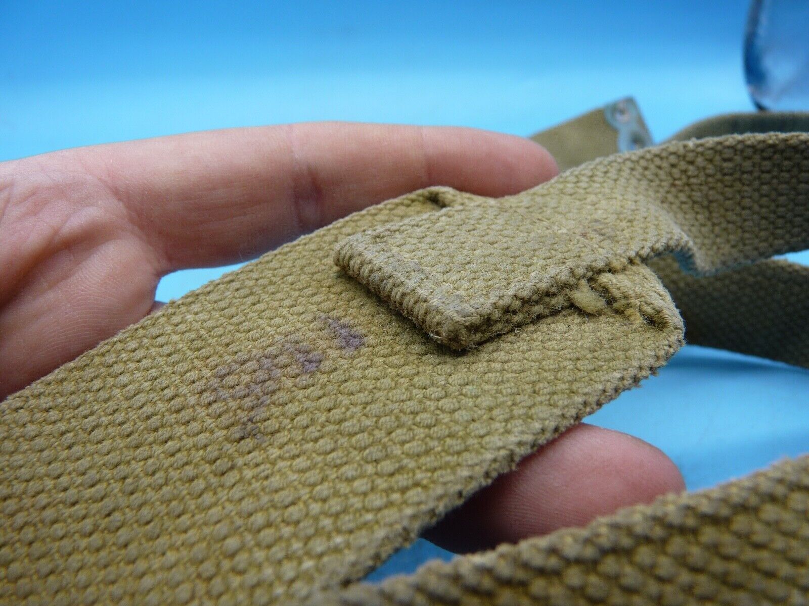 Original WW2 British Army 37 Pattern Canvass Shoulder Strap / Cross Strap - The Militaria Shop