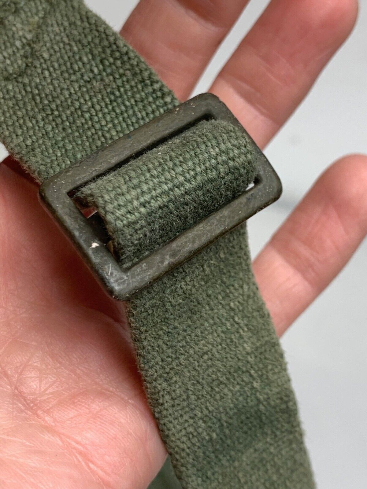 Original WW2 British Army 44 Pattern Shoulder Strap - 1945 Dated - The Militaria Shop