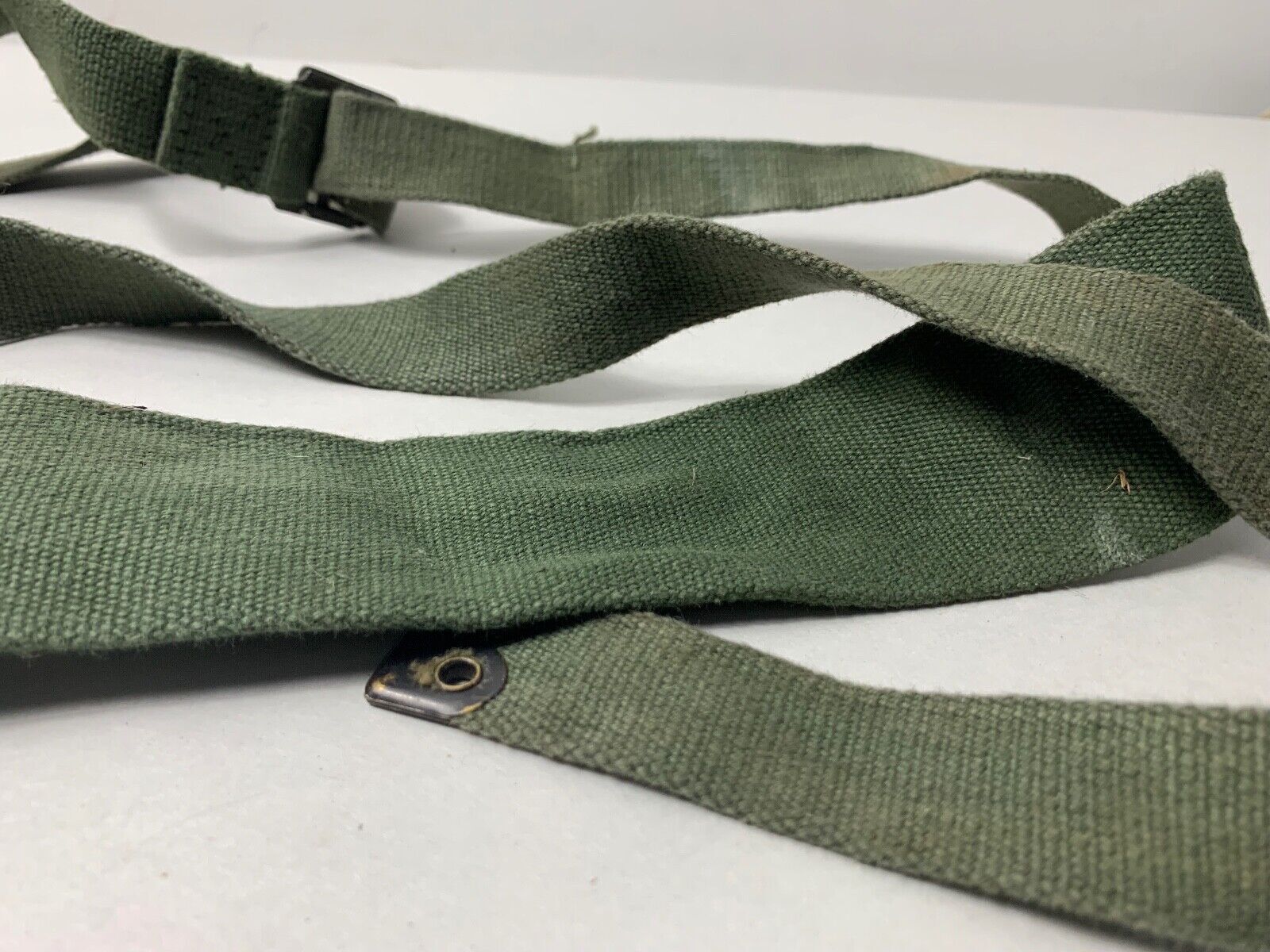 Original WW2 British Army 44 Pattern Shoulder / Equipment Strap - 1945 Dated - The Militaria Shop