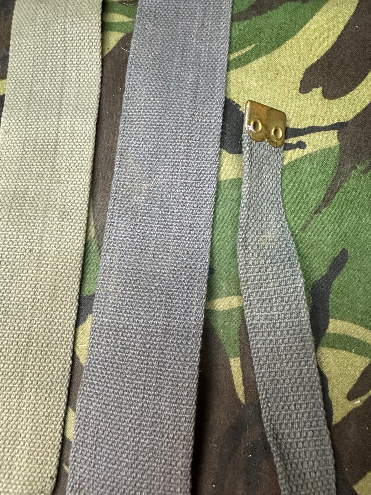 Original British Royal Air Force RAF Blue L Strap Pair - WW2 37 Pattern - The Militaria Shop