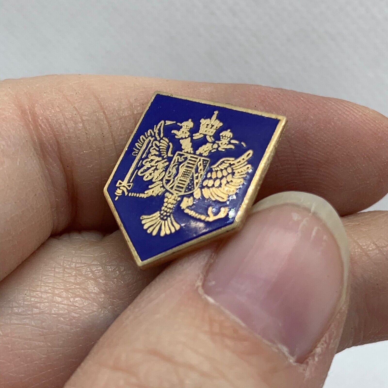 Dragoon Guards - NEW British Army Military Cap/Tie/Lapel Pin Badge #149 - The Militaria Shop