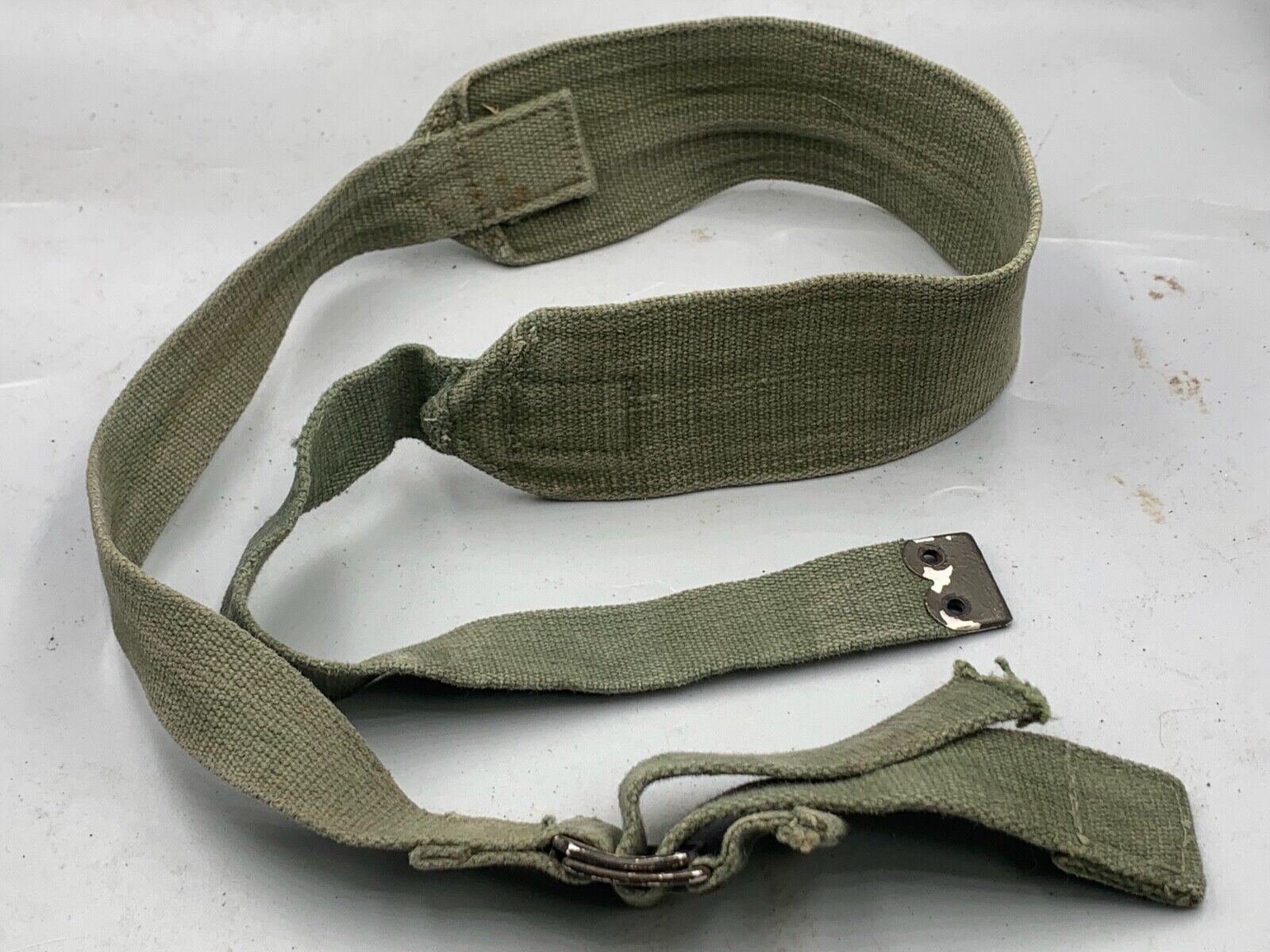 Original WW2 British Army 44 Pattern Shoulder Strap - The Militaria Shop