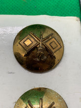 Load image into Gallery viewer, Genuine US Army Collar Disc Badges Pair - Signal Corps - The Militaria Shop
