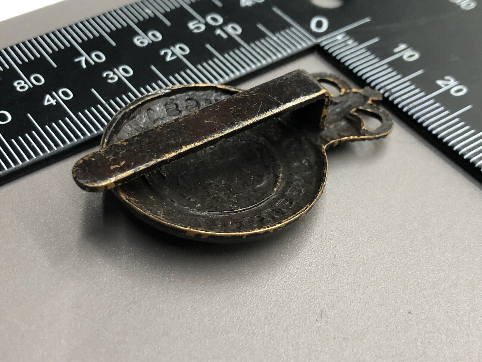 Genuine British Army 7th Queen's Own Husards Regiment Cap Badge - The Militaria Shop